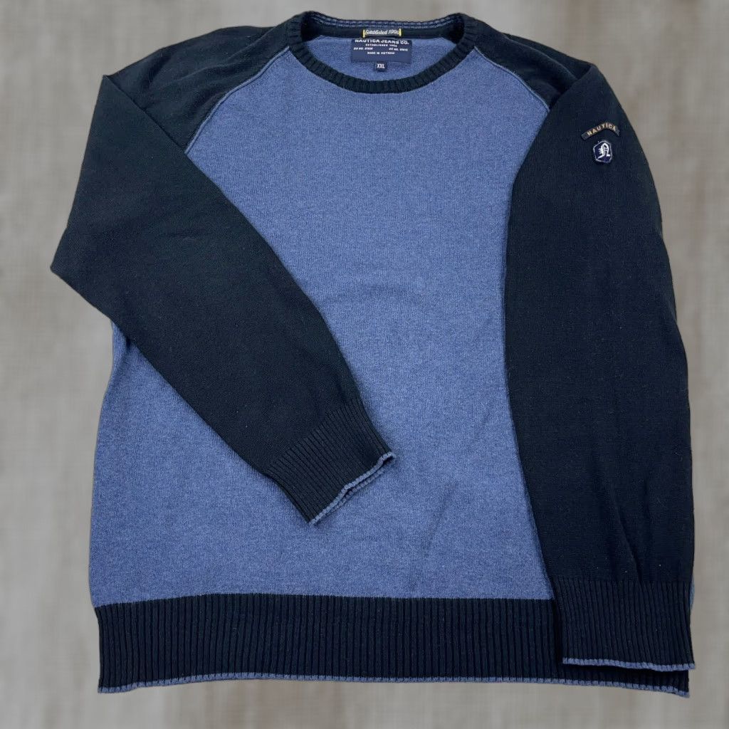 Nautica VINTAGE Nautica Men's Sweater XL Blue Crew Neck Pullover All Seasons Knit Logo Casual Size US XXL / EU 58 / 5 - 1 Thumbnail