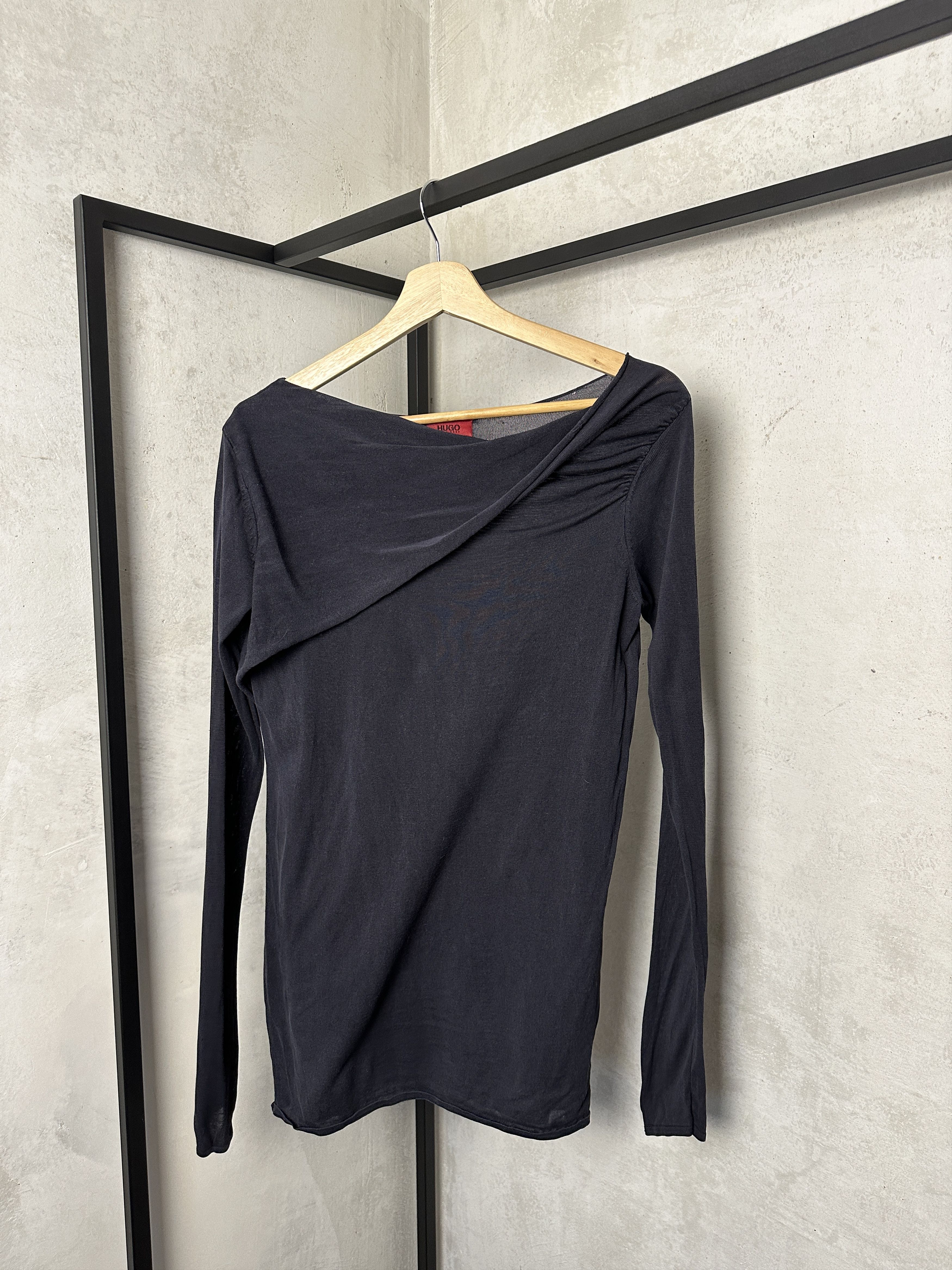Hugo Hugo Long-Sleeve Top Size S / US 4 / IT 40 - 1 Thumbnail