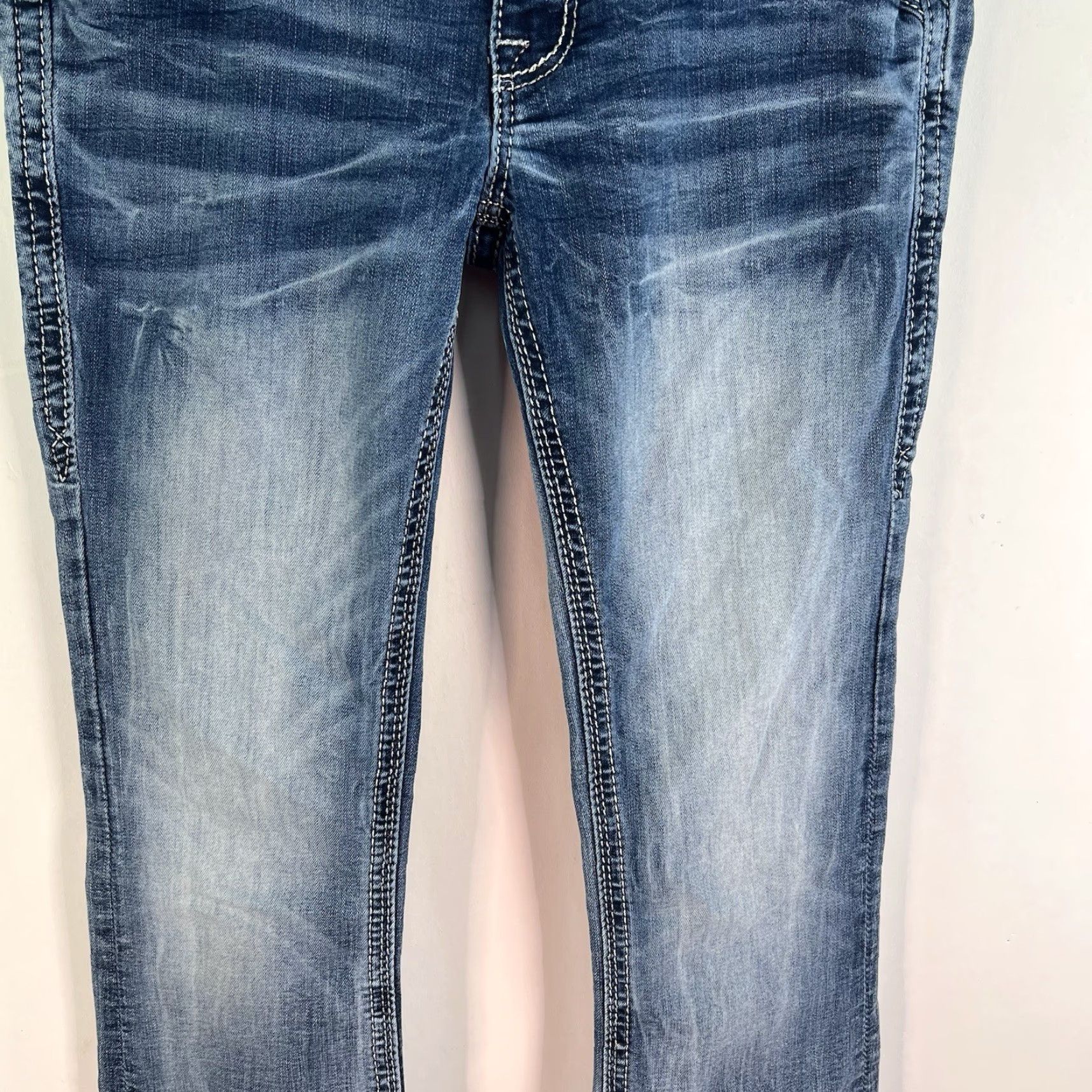 Vintage VINTAGE N/A Rock Revival Jeans? No—Oops ensure accuracy: It’s Rock Revival Aleah Boot Cut Denim Jean Women's Size 25 Blue 28x33 Size 42" / US 20 - 3 Thumbnail