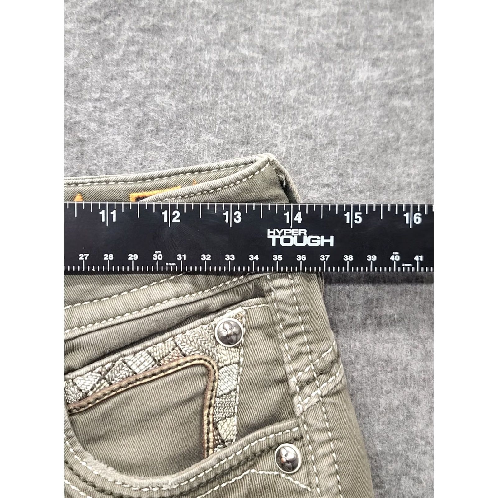 Vintage VINTAGE Rock Revival Rock Revival Keris Womens Skinny Jeans 26x31 Olive Green Embellished Bling Shoes? Size 26" / US 2 / IT 38 - 7 Thumbnail