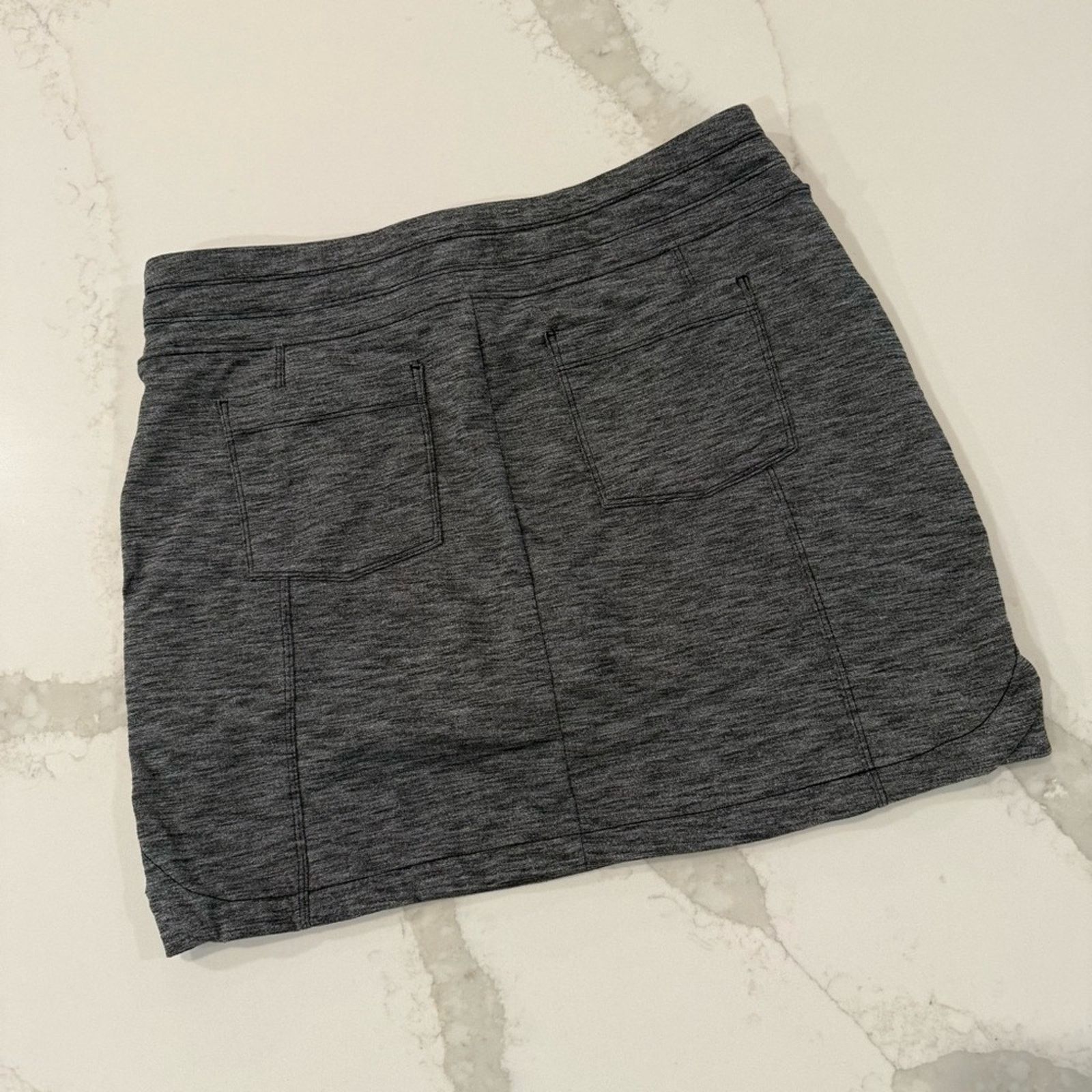 Athleta Athleta Metro Downtown Skort Skirt Women’ Medium HeatherGray Size 30" / US 8 / IT 44 - 7 Thumbnail