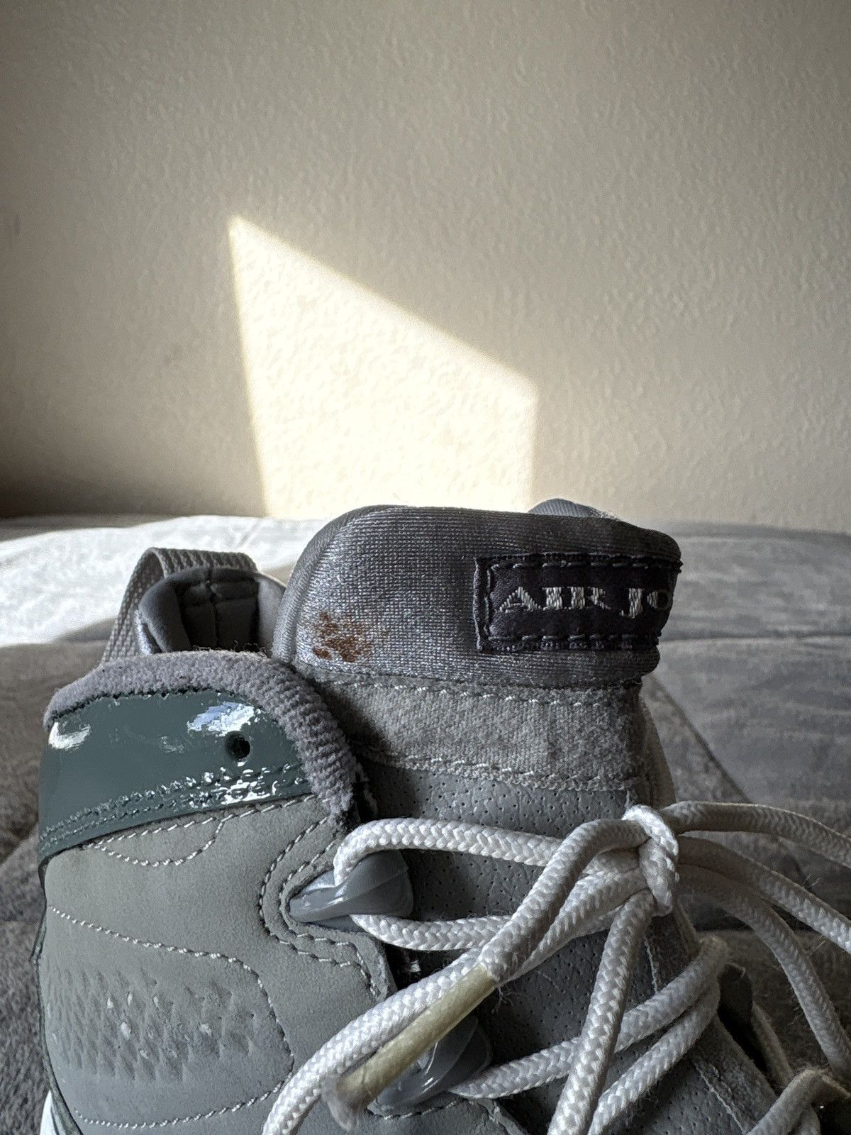 Jordan Brand Nike Air Jordan 9 Retro High Cool Grey 2002 Size US 9 / EU 42 - 12 Thumbnail