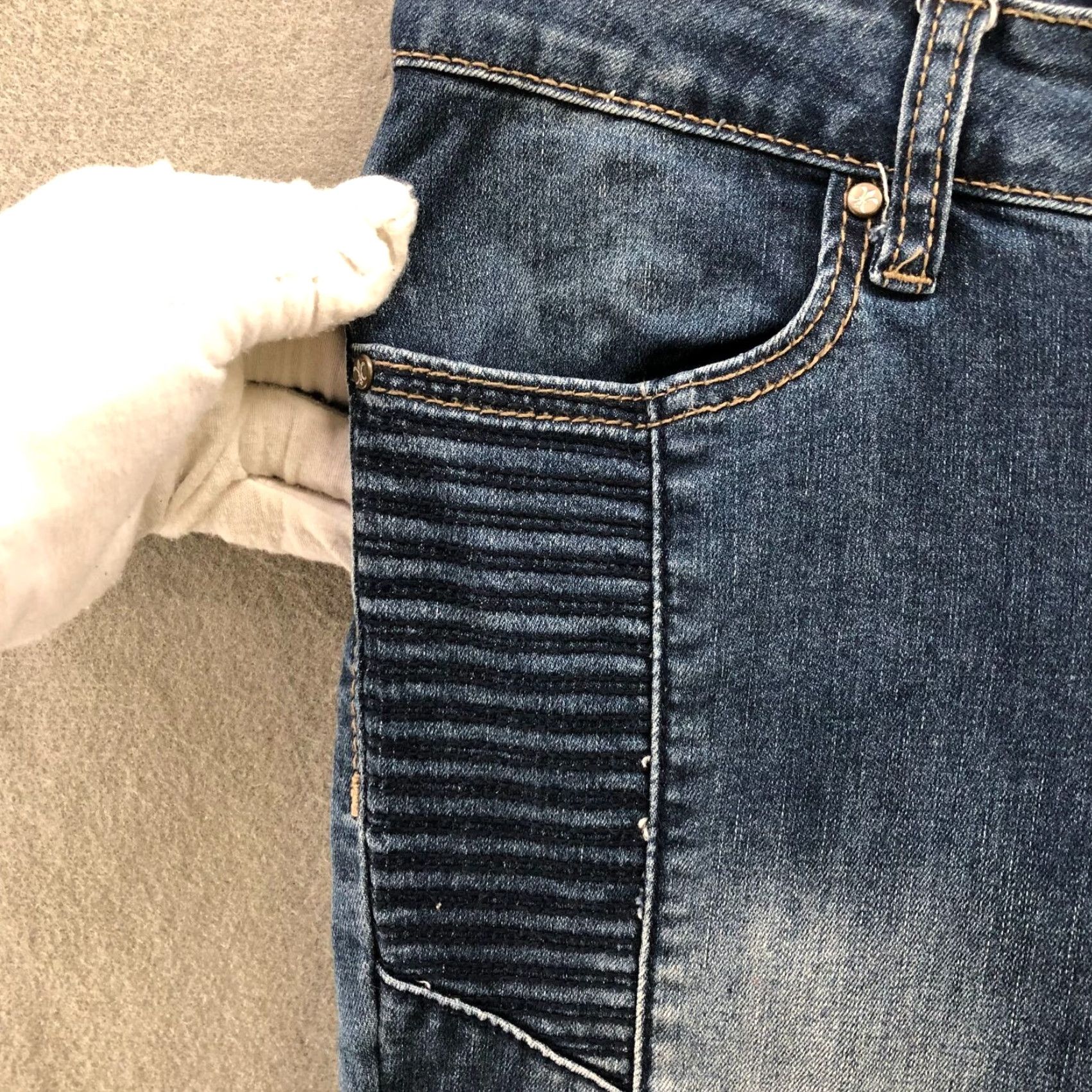 Vintage Zanadi Blue Skinny Jeans Womens Size 32 Mid Rise Stretch Rock Retro Style Size 24" / US 00 / IT 34 - 6 Thumbnail