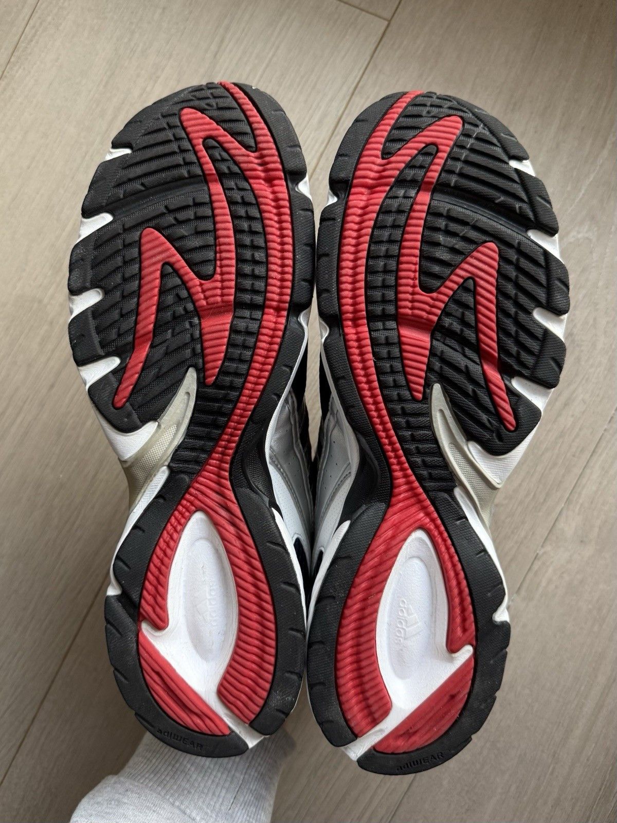 Adidas Vintage 2005 Adidas Running Shoes Mens Sneakers Trainers Size US 10 / EU 43 - 13 Thumbnail