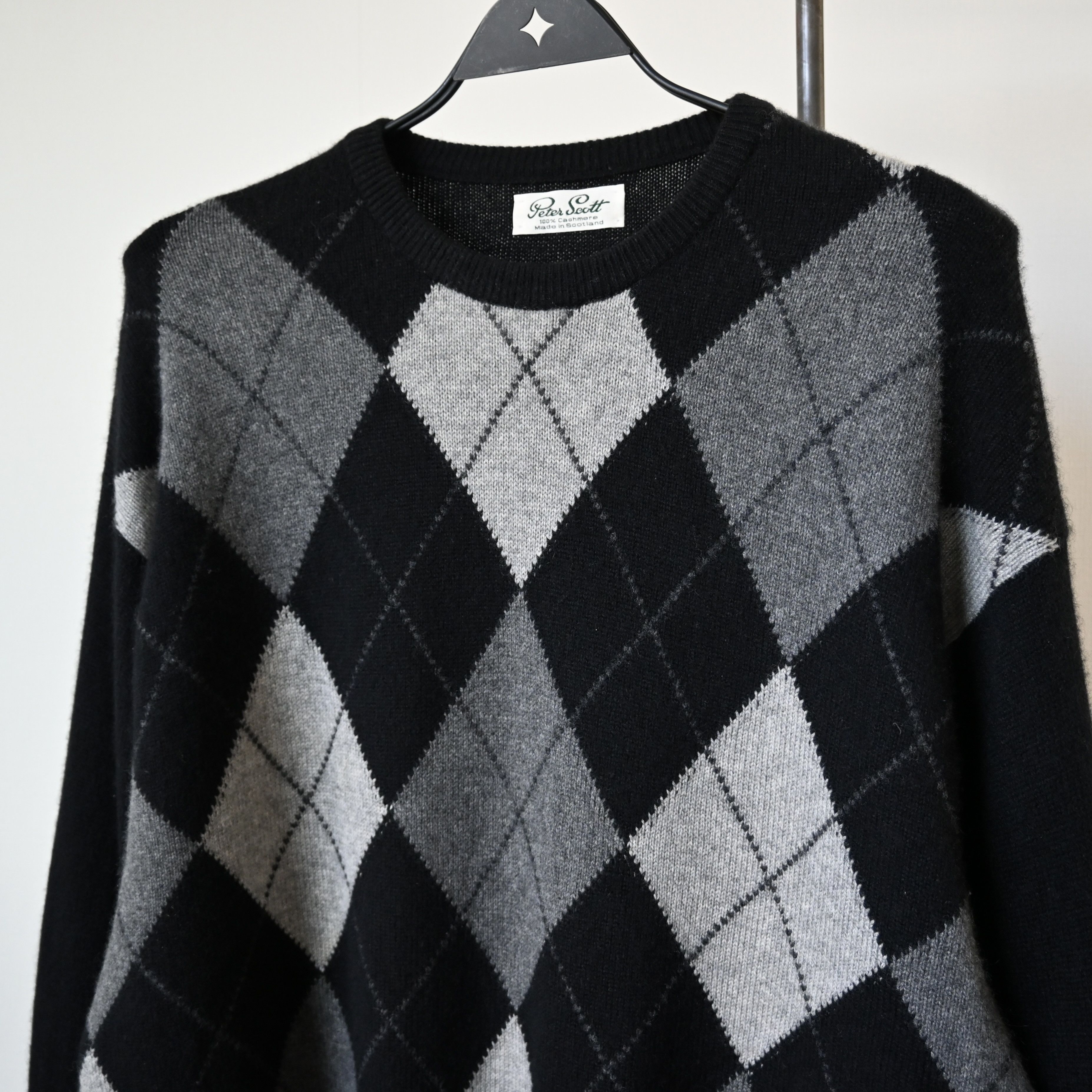 Vintage Vintage Peter Scott pure cashmere sweater, made in Scotland Size US XL / EU 56 / 4 - 6 Thumbnail