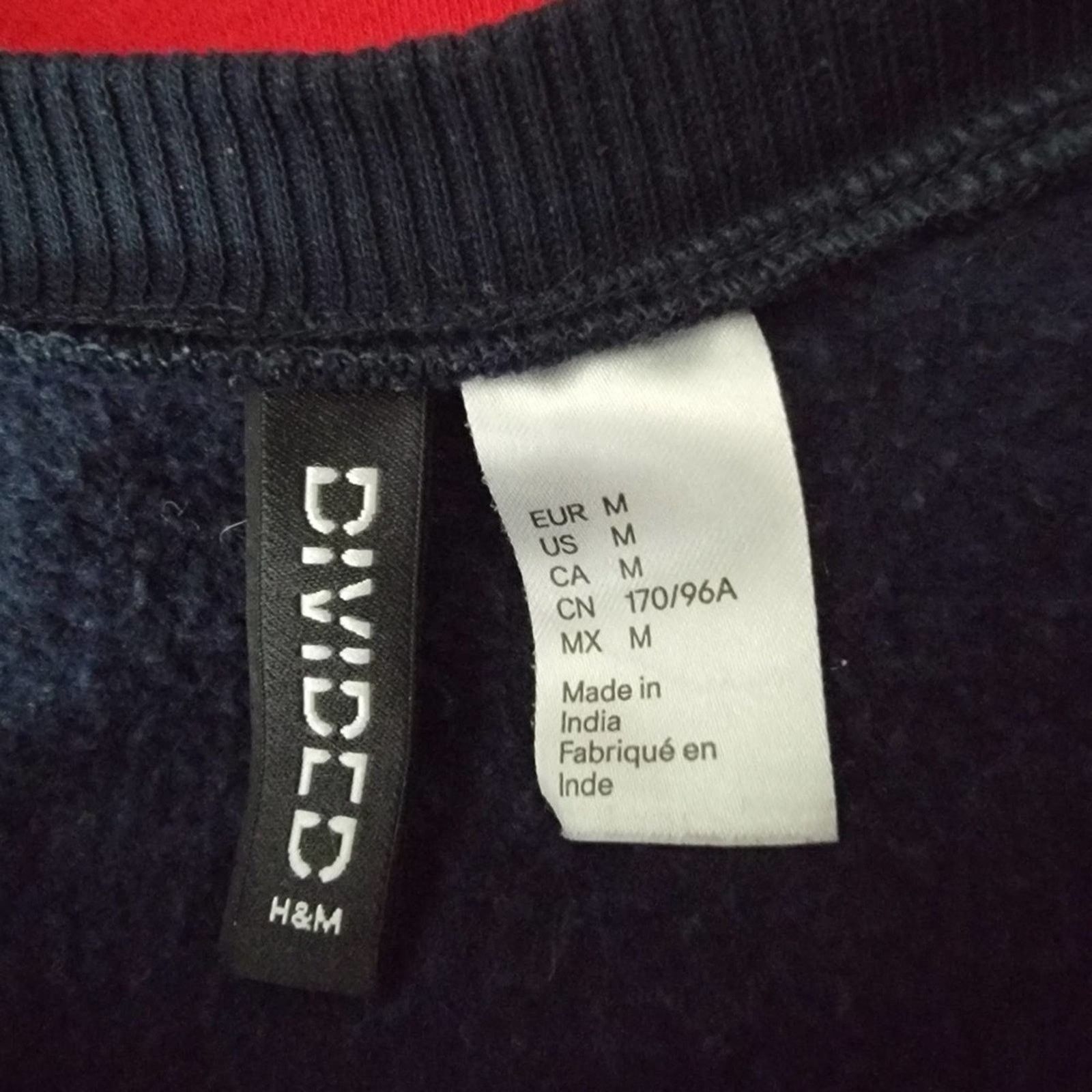 H&M Red White Blue Stripe Colorblock 'Tokyo' Crewneck Sweatshirt Size M / US 6-8 / IT 42-44 - 4 Thumbnail