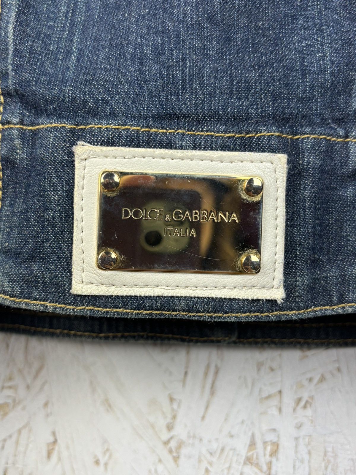 Dolce & Gabbana Dolce & Gabbana Blue Washed Denim Button Up Jeans Jacket Size XS / US 0-2 / IT 36-38 - 8 Thumbnail