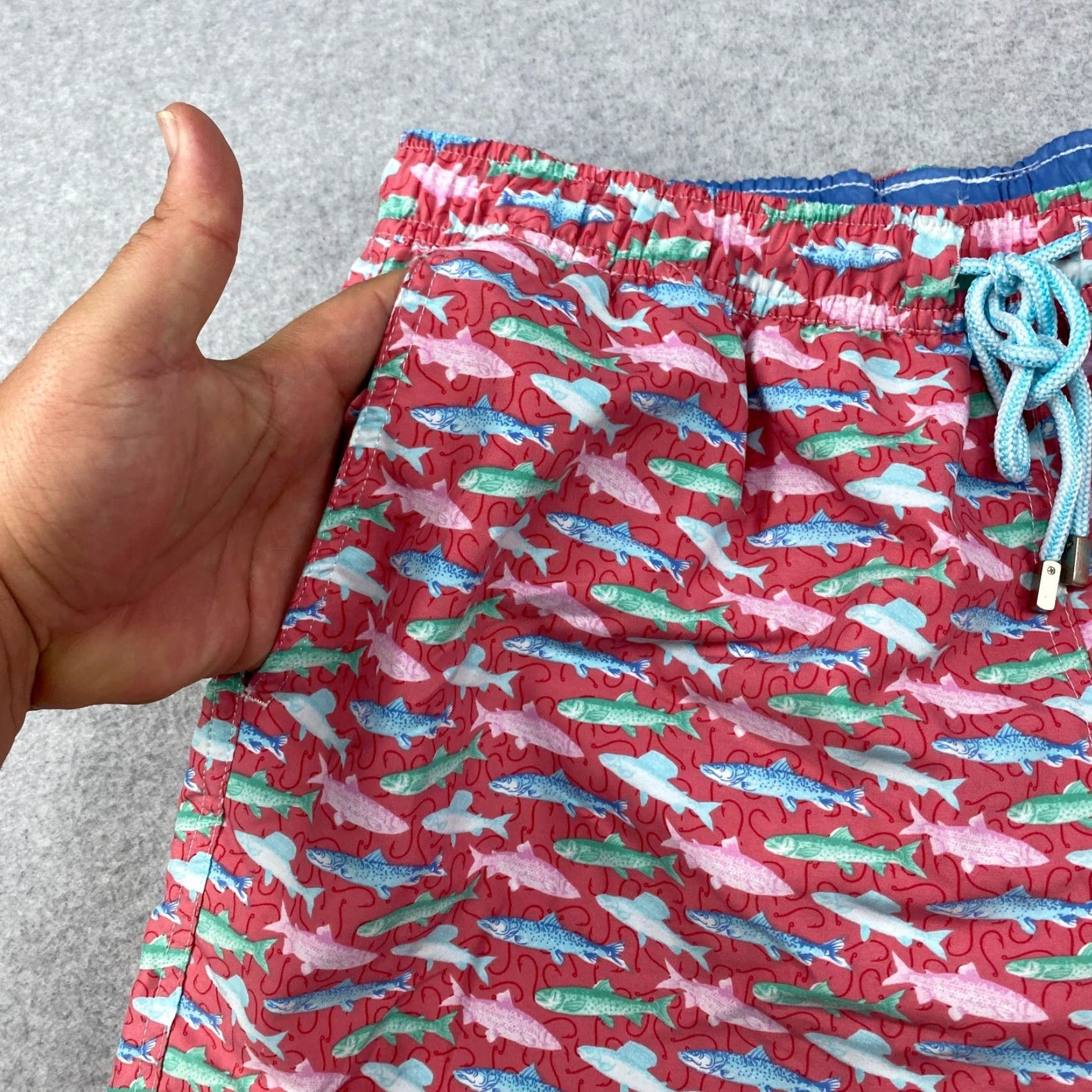 Peter Millar Peter Millar Shorts Mens Large Multicolor Fish Swim Drawstring Lined Pockets Quick Dry Seaside Collection Size US 33 - 4 Thumbnail