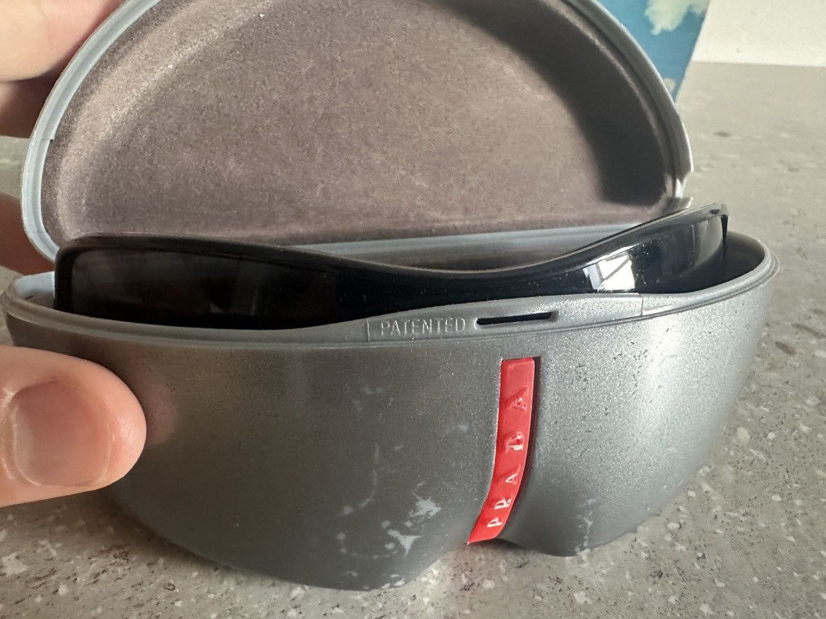 Prada Prada vintage sunglasses in perfect condition made in Italy Size ONE SIZE - 19 Thumbnail