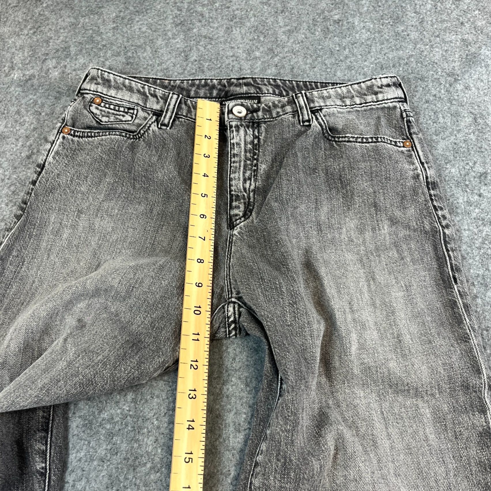 Vintage Emporio Armani Jeans Womens Straight 28 Medium Wash Grey High Waist J15 Jeans 28 in Denim Cotton Lyocell Regular Womens Size 28" / US 6 / IT 42 - 5 Thumbnail