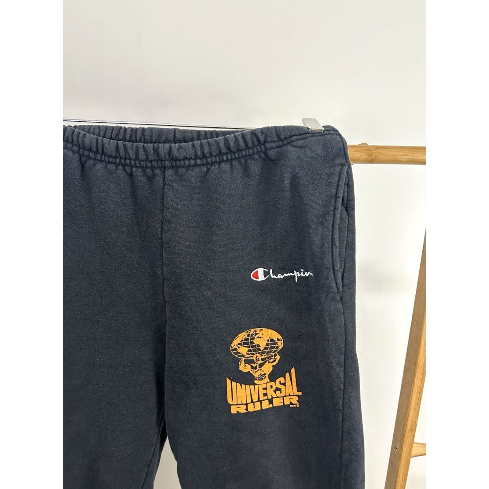 Champion VTG 80s Universal Ruler Mr Olympia Arnold Gym Workout Muscle Champion Sweatpants M Black Men Pants Regular Size M Size US 31 - 3 Thumbnail