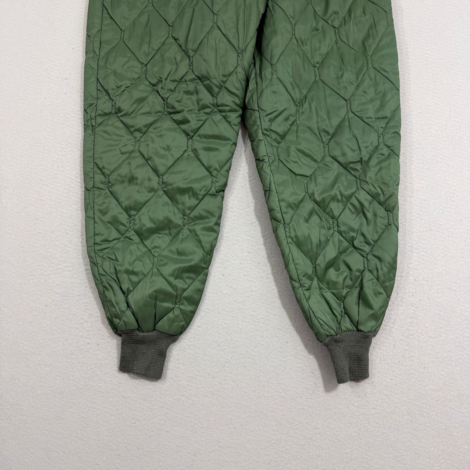 Vintage Vintage US Military Flyers CWU-9/P Quilted Liner Trousers Size US 34 / EU 50 - 2 Thumbnail