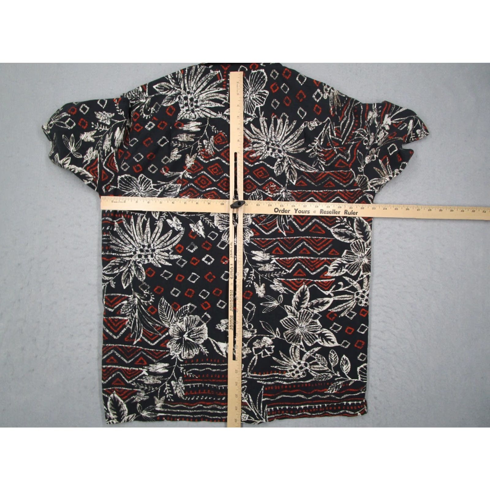 Quiksilver VINTAGE Quiksilver Shirt Mens Large Black Hawaiian Tropical Short Sleeve Button Up Silk Blend Casual Size US L / EU 52-54 / 3 - 5 Thumbnail
