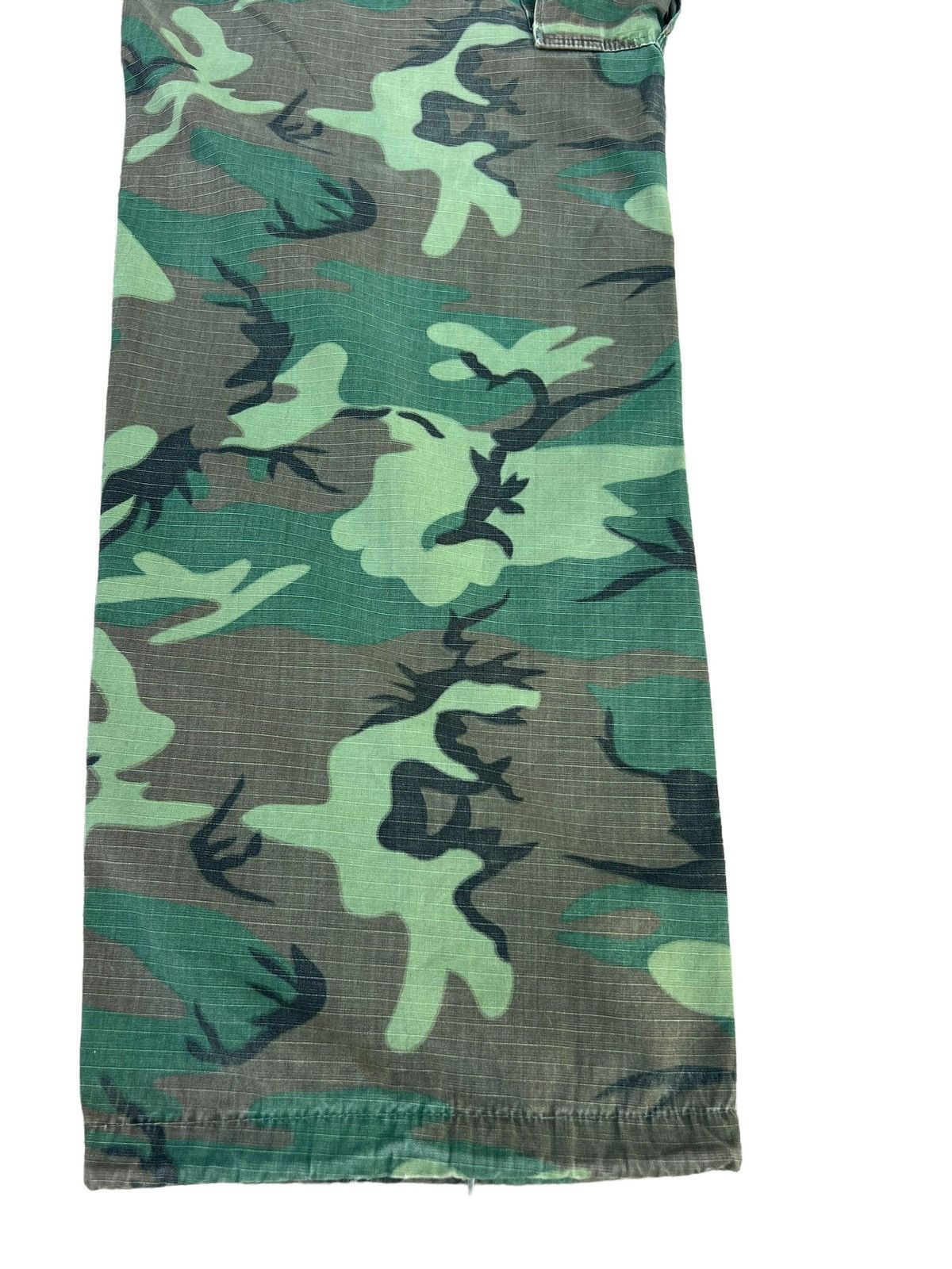 Vintage 60s 70s Nam War ERDL Camo Ripstop Poplin Trouser Pant Size US 32 / EU 48 - 19 Thumbnail