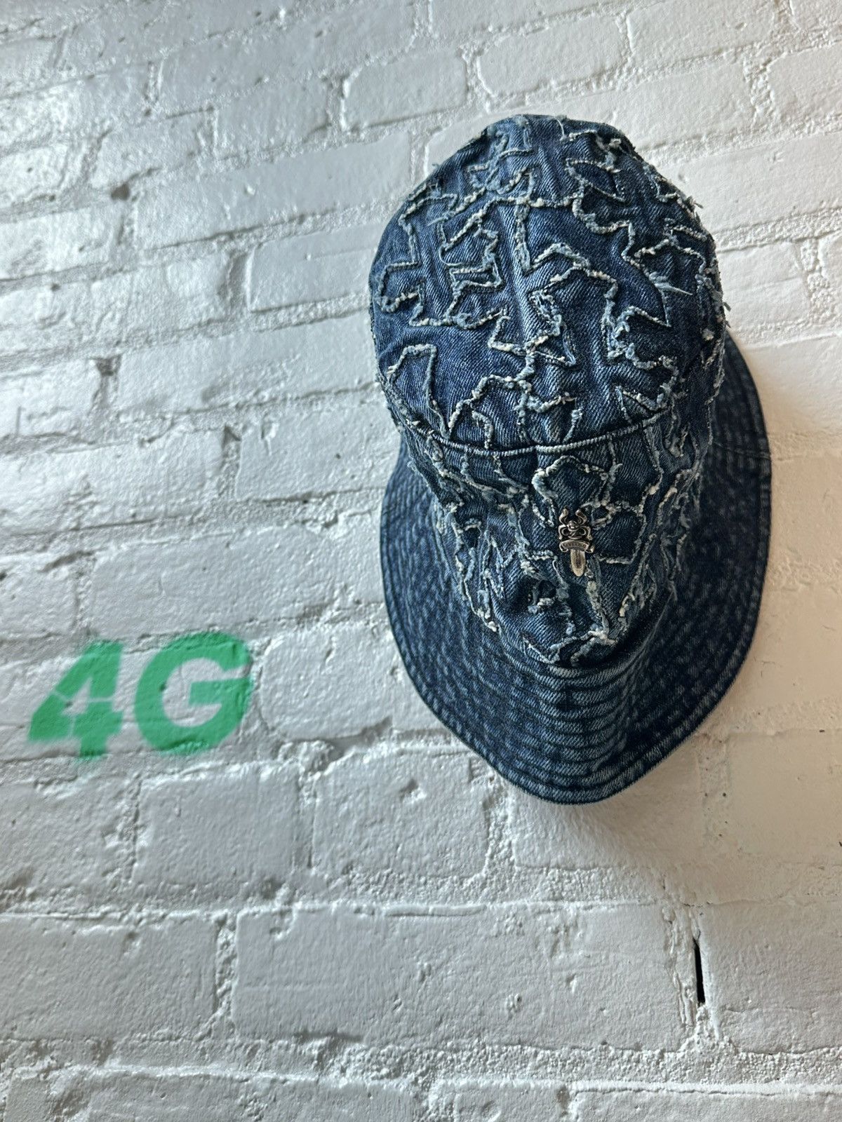Chrome Hearts CHROME HEARTS DAGGER PATCH BUCKET HAT Size ONE SIZE - 1 Thumbnail