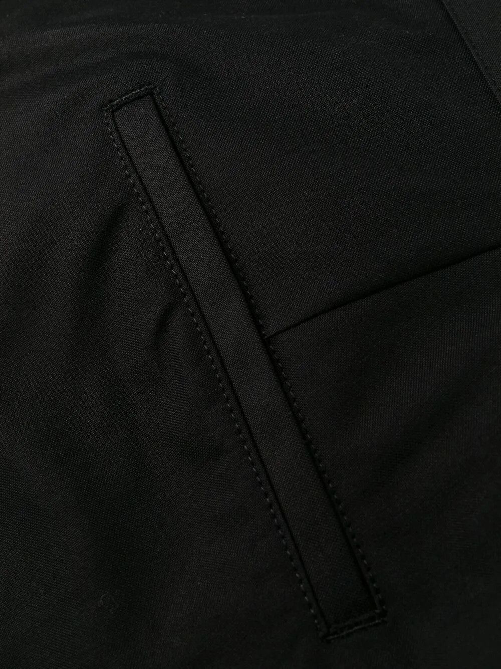 Off-White o1in1s0225 Q:1 / Cargo Short in Black Size US 34 / EU 50 - 6 Thumbnail