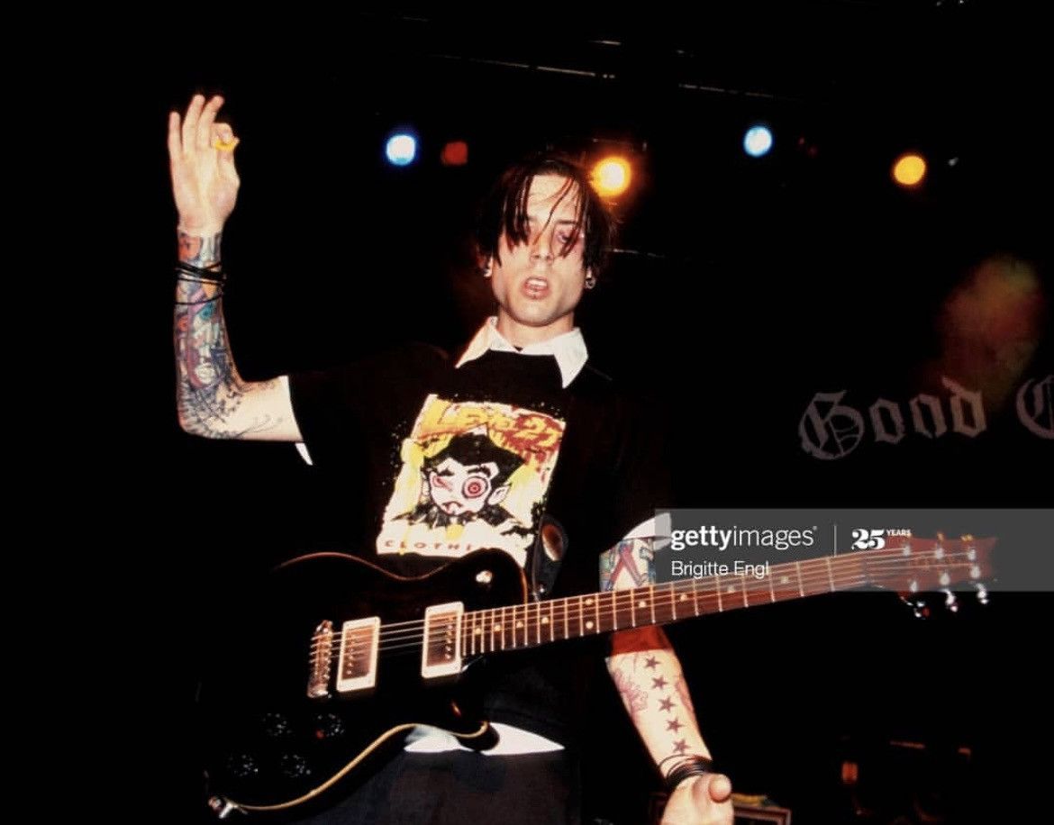 Band Tees 2002 Level 27 Tshirt by Billy Martin Good Charlotte Band Tee Size US S / EU 44-46 / 1 - 5 Thumbnail
