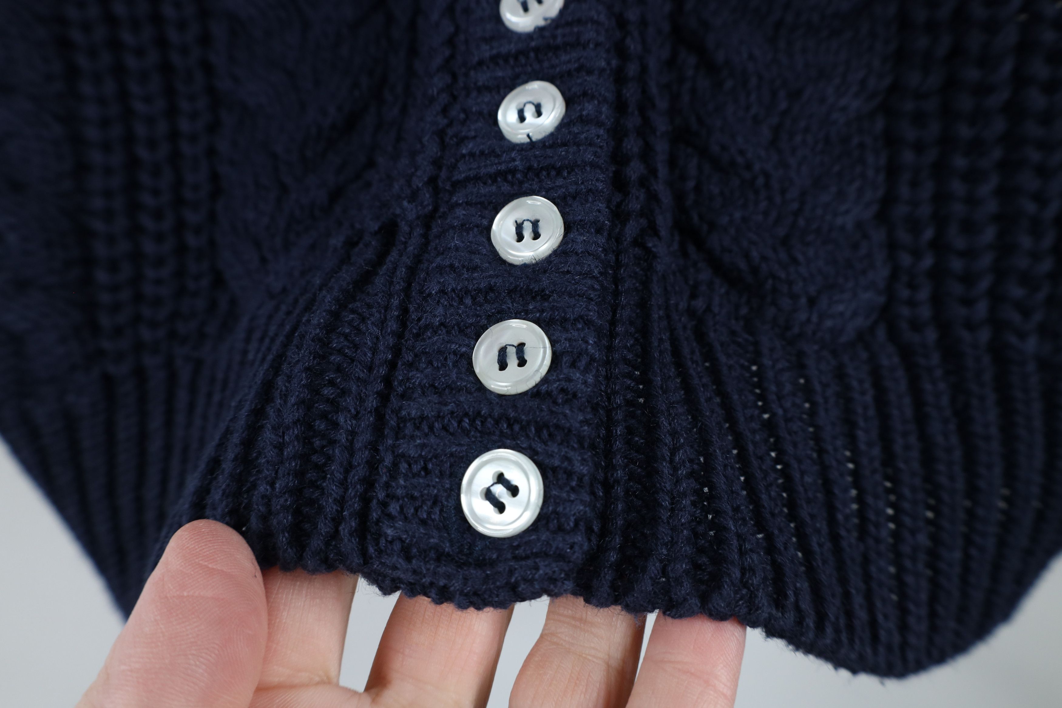 Vintage Vintage 70s Streetwear Cable Knit Cardigan Sweater Vest Size M / US 6-8 / IT 42-44 - 5 Thumbnail