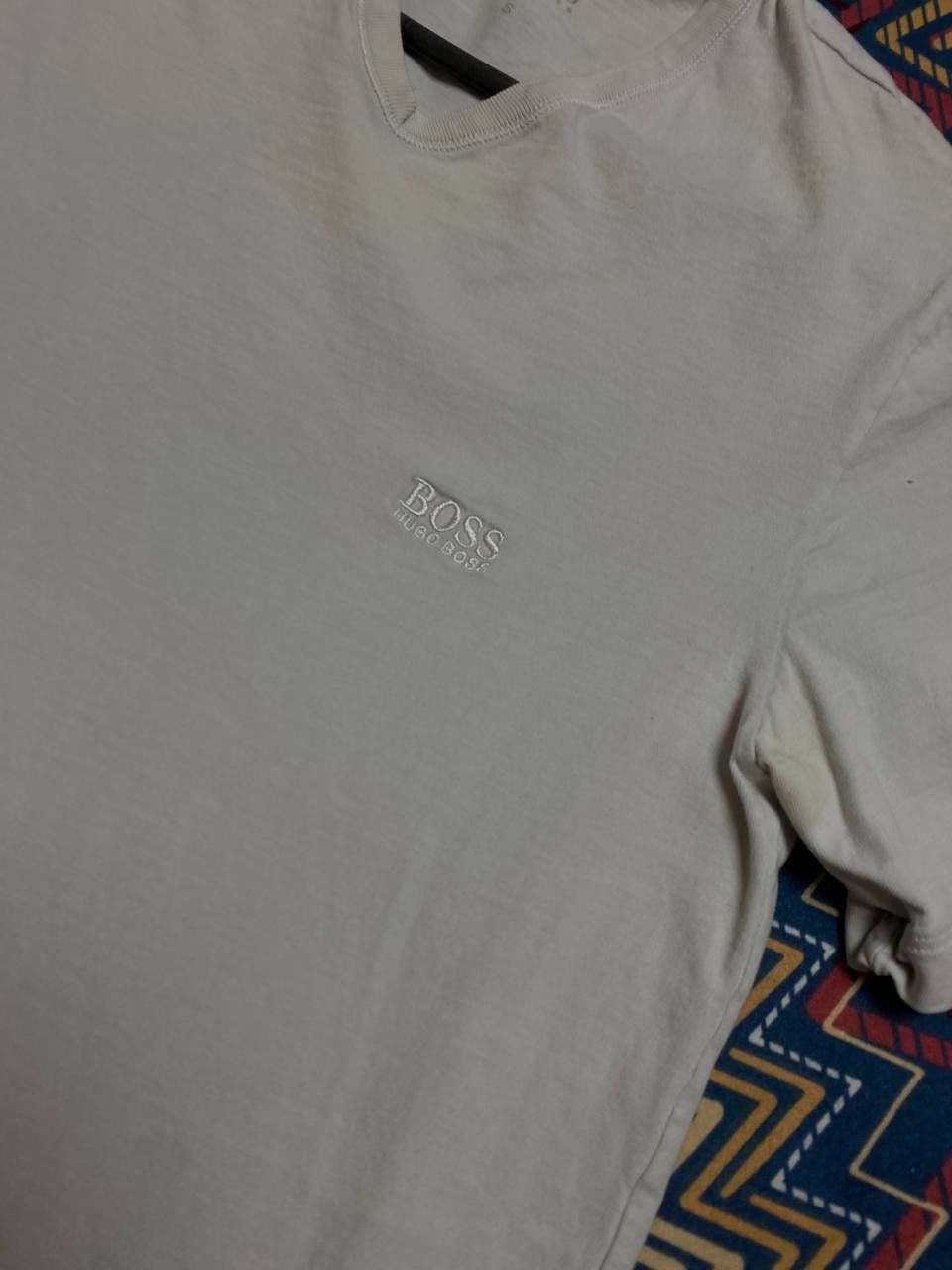 Hugo Boss × Vintage Boss Hugo Boss T-Shirt Mens Short Sleeve White Size US S / EU 44-46 / 1 - 8 Thumbnail