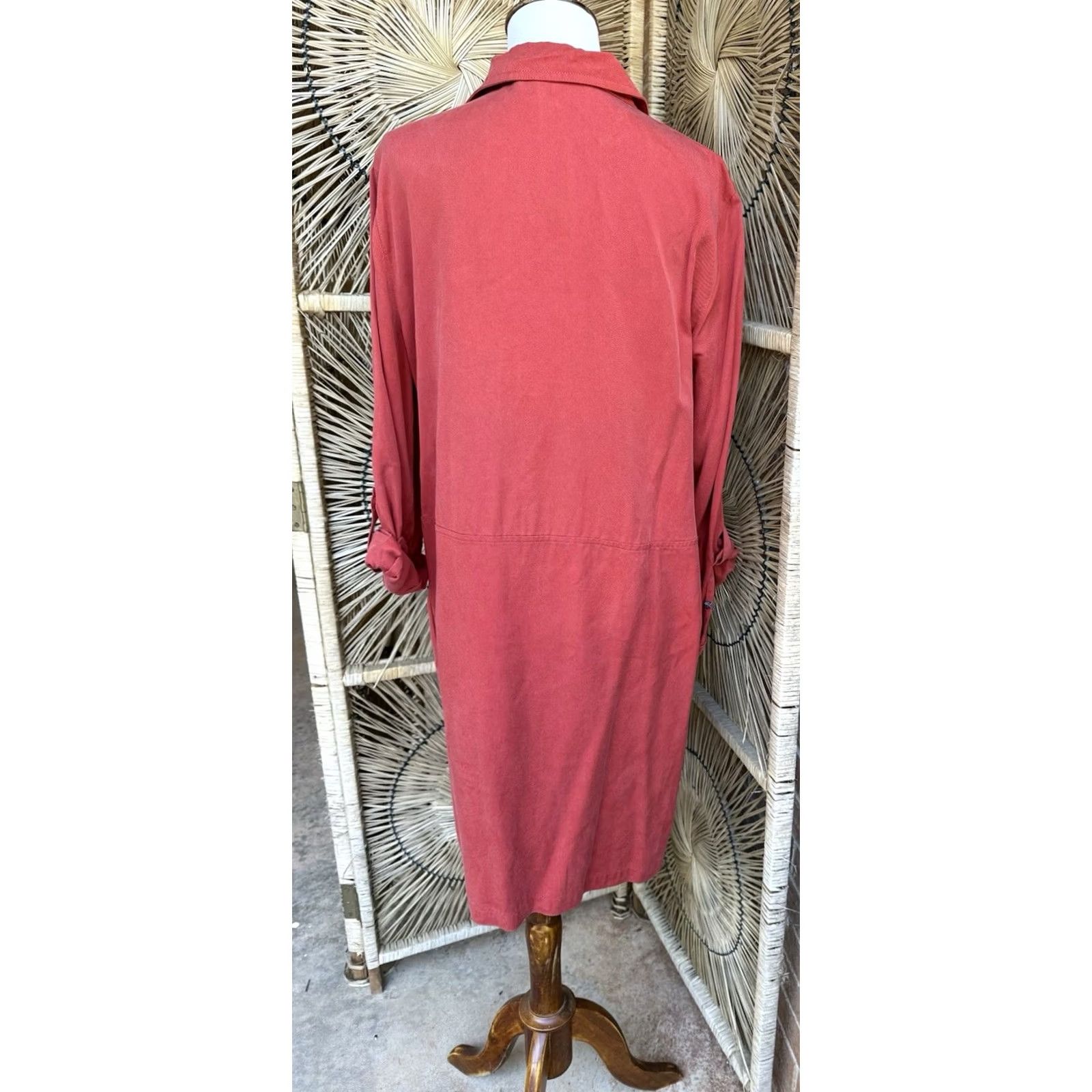 Vintage John Mark Shirt Dress Medium Coral Long Sleeve 100% Tencel Button Front Roll Tab Sleeve Tie Tunic or shirt dress Womens Size M / US 6-8 / IT 42-44 - 7 Thumbnail