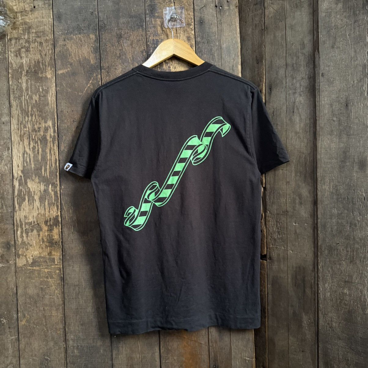 Bape Vintage BAPE A Bathing Ape Sta Girl Tee Size US M / EU 48-50 / 2 - 2 Thumbnail