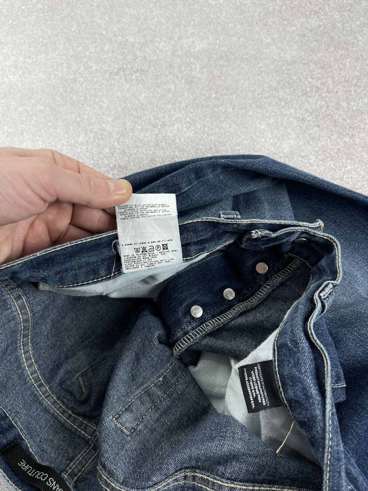 Versace Jeans Couture Versace Jeans Couture Luxury Denim Jeans Size 33 Size US 33 - 10 Thumbnail
