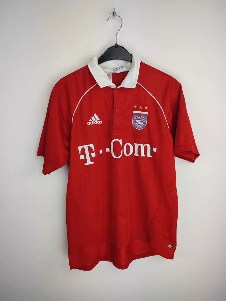Vintage Vintage FC Bayern Munich Munchen 2005 - 06 Home FOOTBALL Size US XL / EU 56 / 4 - 7 Thumbnail