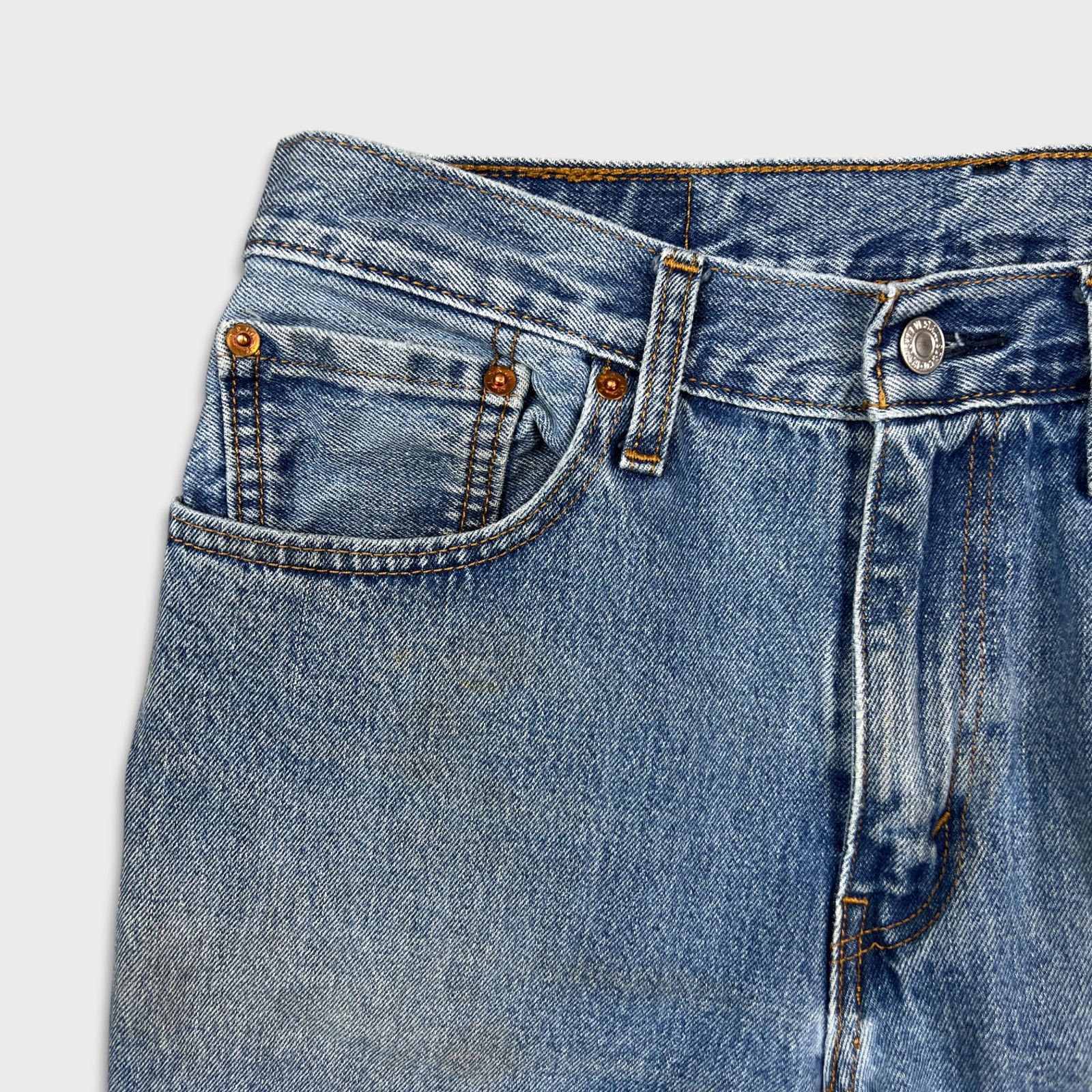 Levi's × Vintage Levi's 516 Jeans 33x34 Blue Slim Straight Leg Faded Denim Size US 33 - 3 Thumbnail