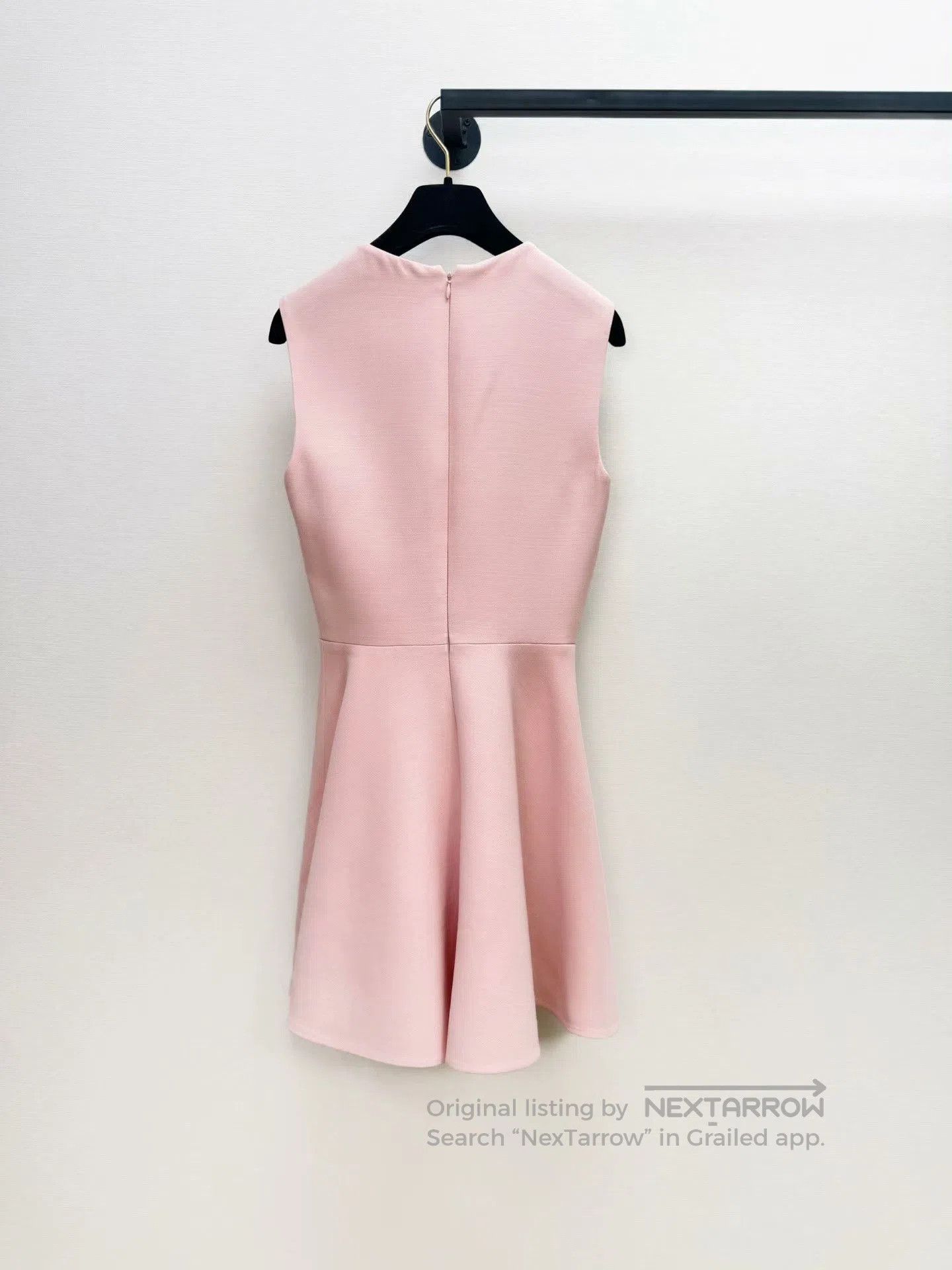 Dior pink sleeveless dress by dior. Size US 34 / EU 50 - 6 Thumbnail