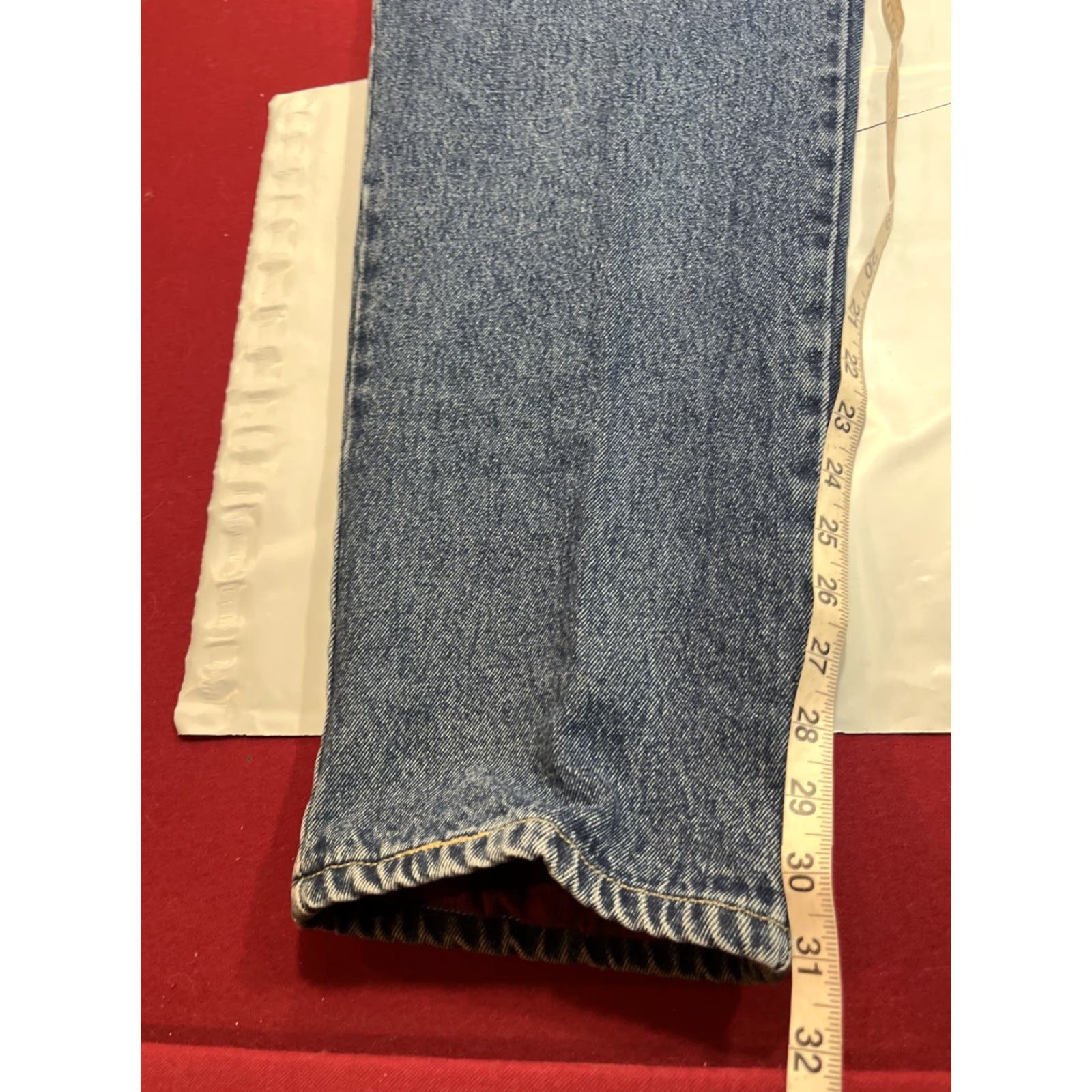 Vintage VINTAGE Woolrich Red Flannel Lined BLUE JEANS 36/34 MENS Denim Relaxed Fit Outdoor WORK Size US 36 / EU 52 - 2 Thumbnail