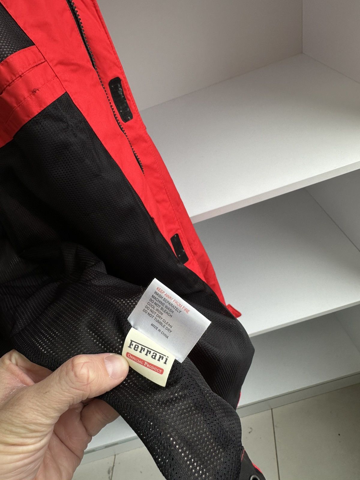 Ferrari Vintage Ferrari Racing Men’s Windbreaker Jacket Sz XL Size US XL / EU 56 / 4 - 6 Thumbnail