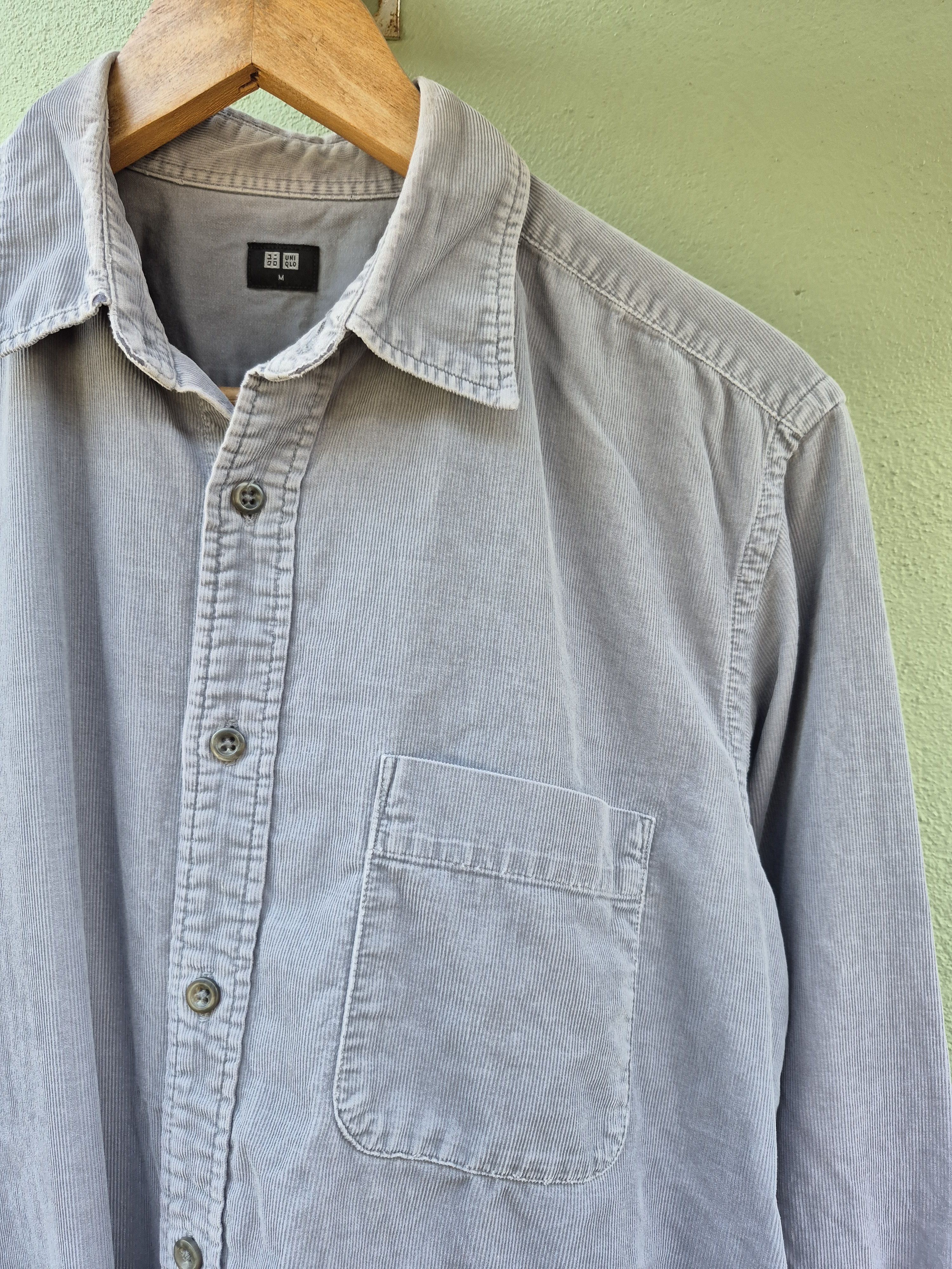 Japanese Brand × Uniqlo 🔥 Uniqlo Corduroy Button Up Casual Shirt Size US M / EU 48-50 / 2 - 2 Thumbnail