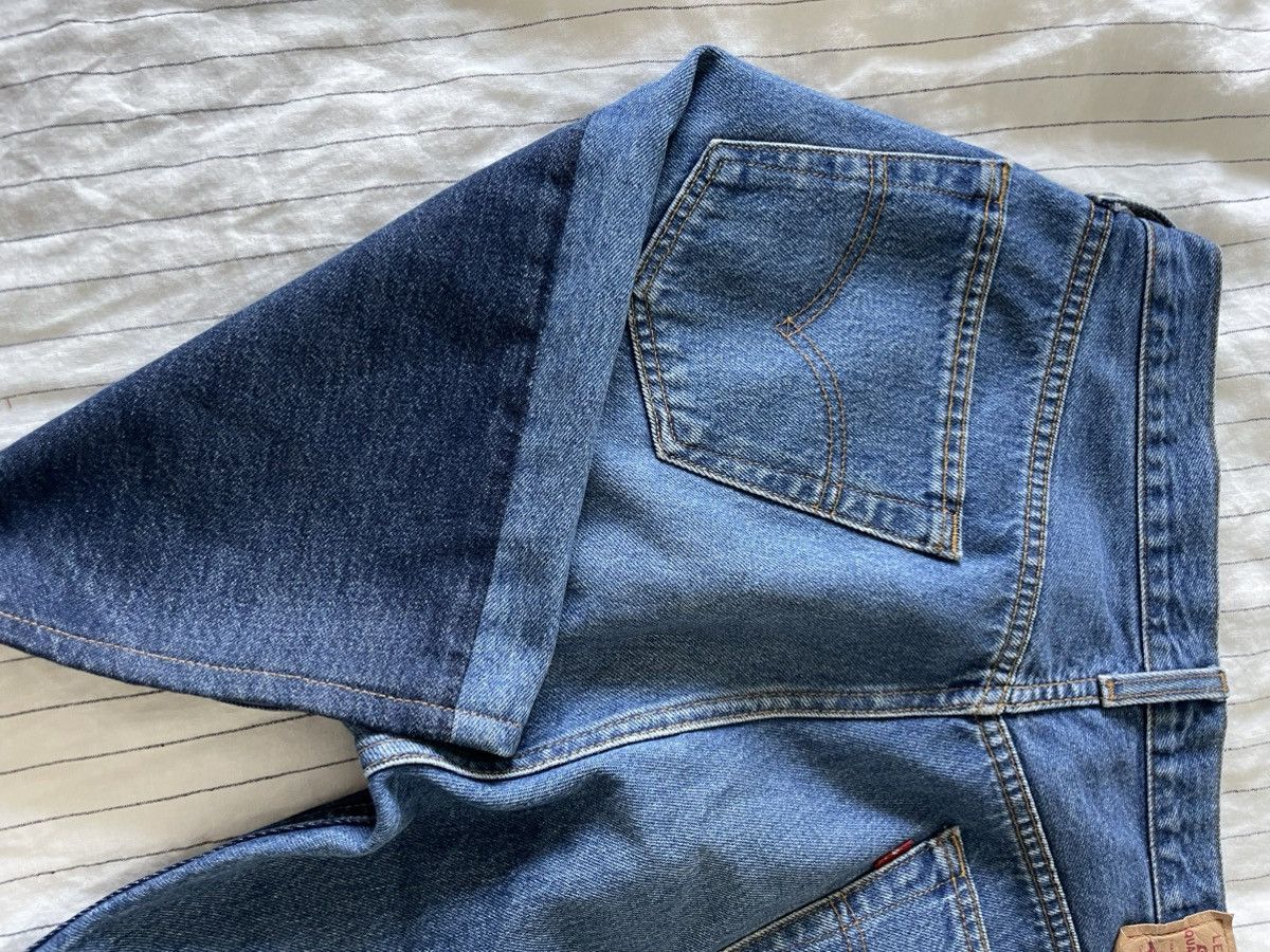 Bless × Levi's Bless two tone Levi's shorts Size US 32 / EU 48 - 6 Thumbnail