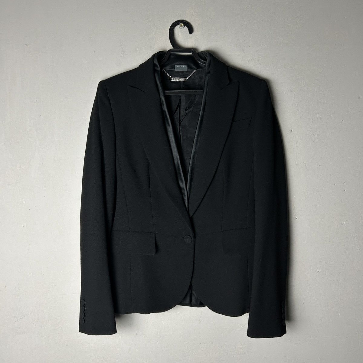 Alexander McQueen Alexander McQueen Wool Black Blazer Size M / US 6-8 / IT 42-44 - 1 Thumbnail