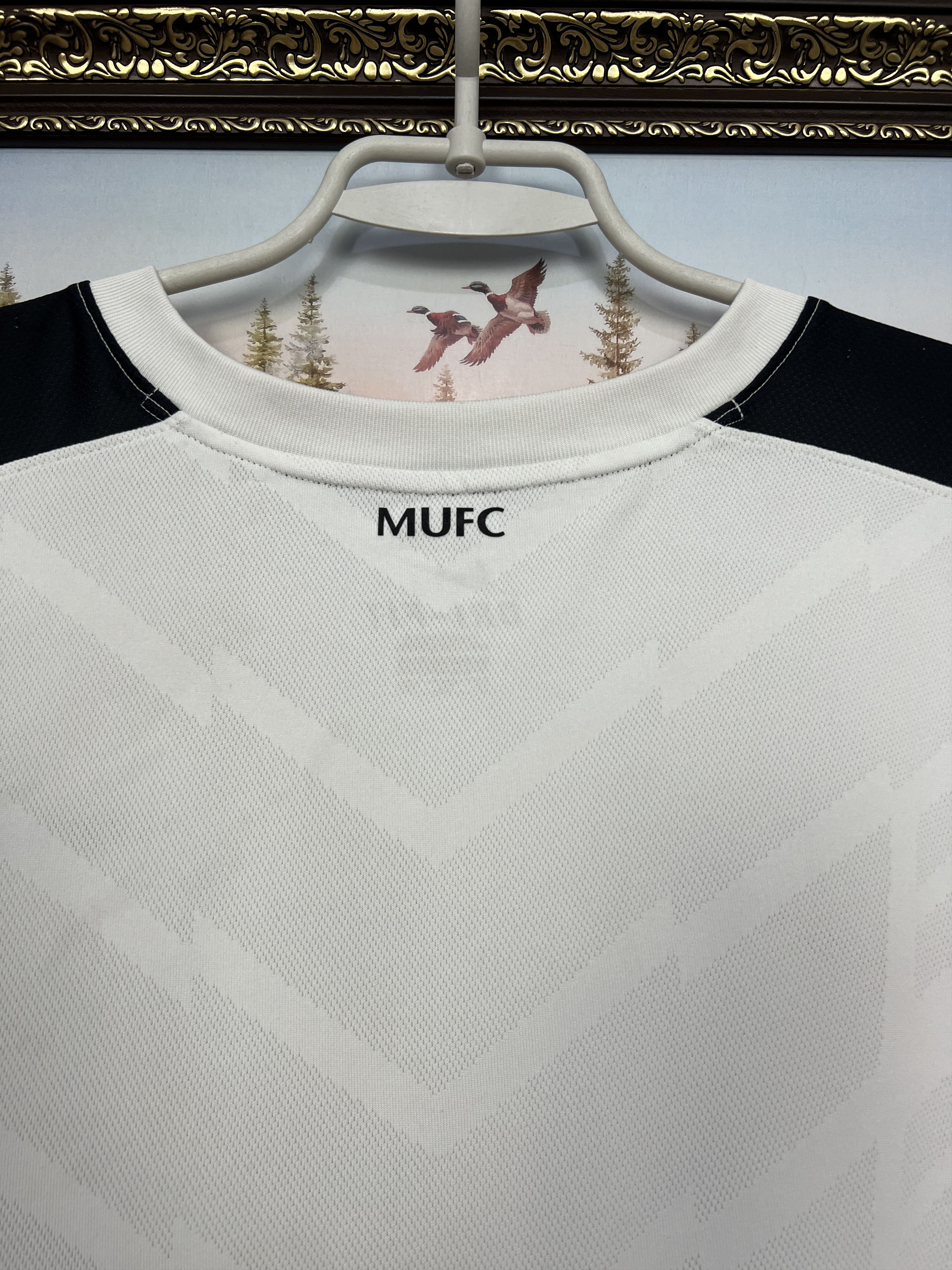 Nike Manchester United Away football shirt 2010 Soccer Nike Size US XXL / EU 58 / 5 - 14 Thumbnail