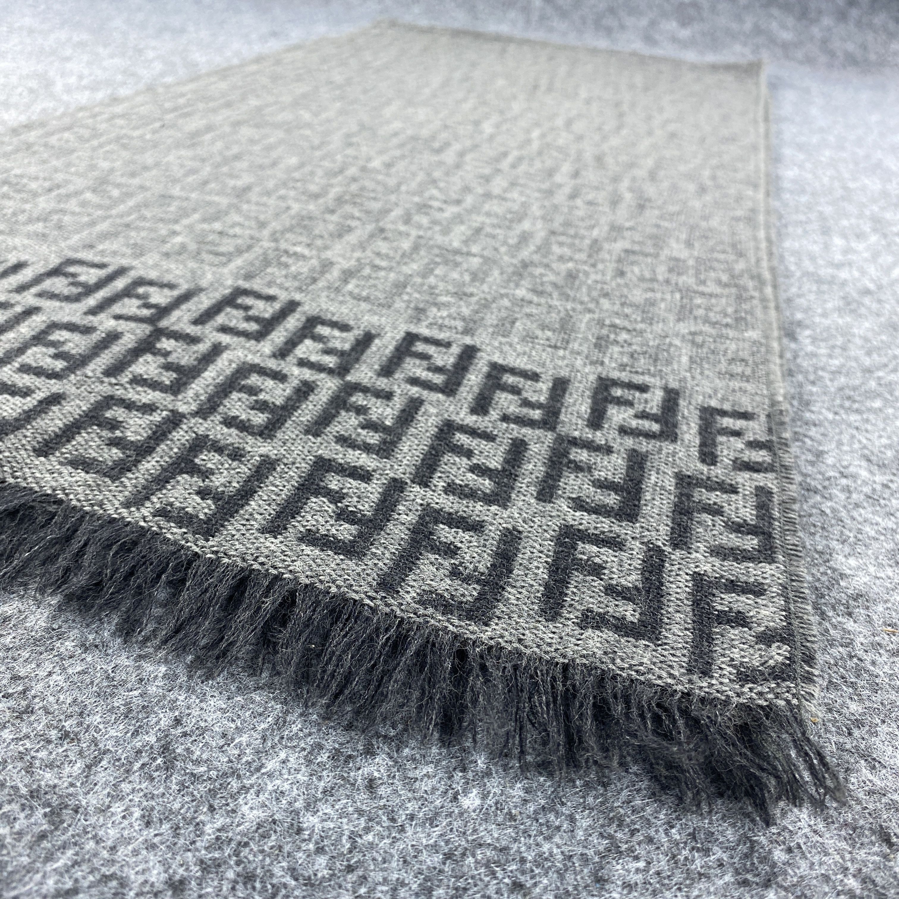 Fendi × Vintage GF10414 Fendi Scarf Neck Wear Muffler Size ONE SIZE - 7 Thumbnail