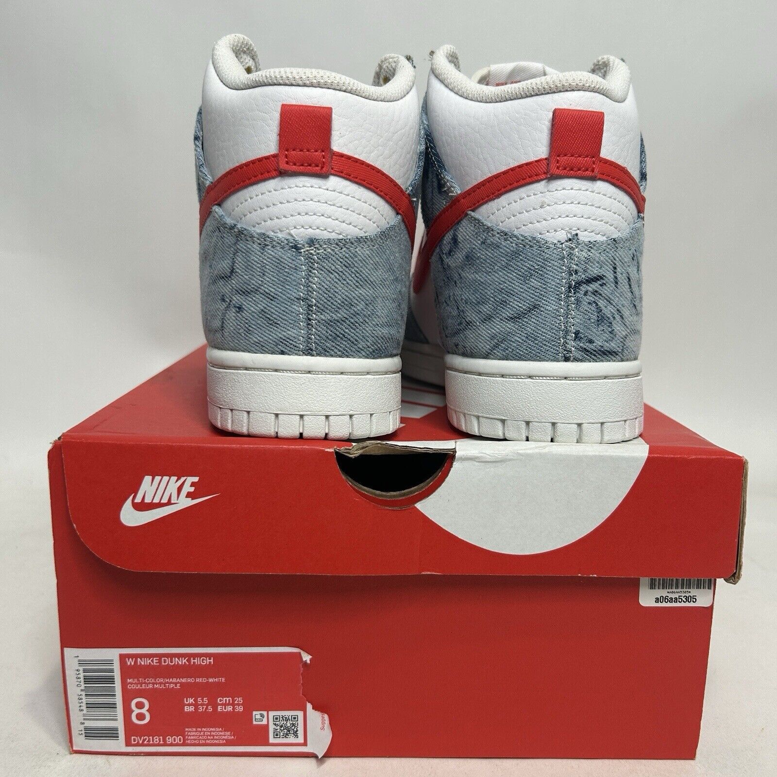 Nike Nike Dunk High WMNS “Washed Denim” 2024 Size US 8 / IT 38 - 4 Thumbnail