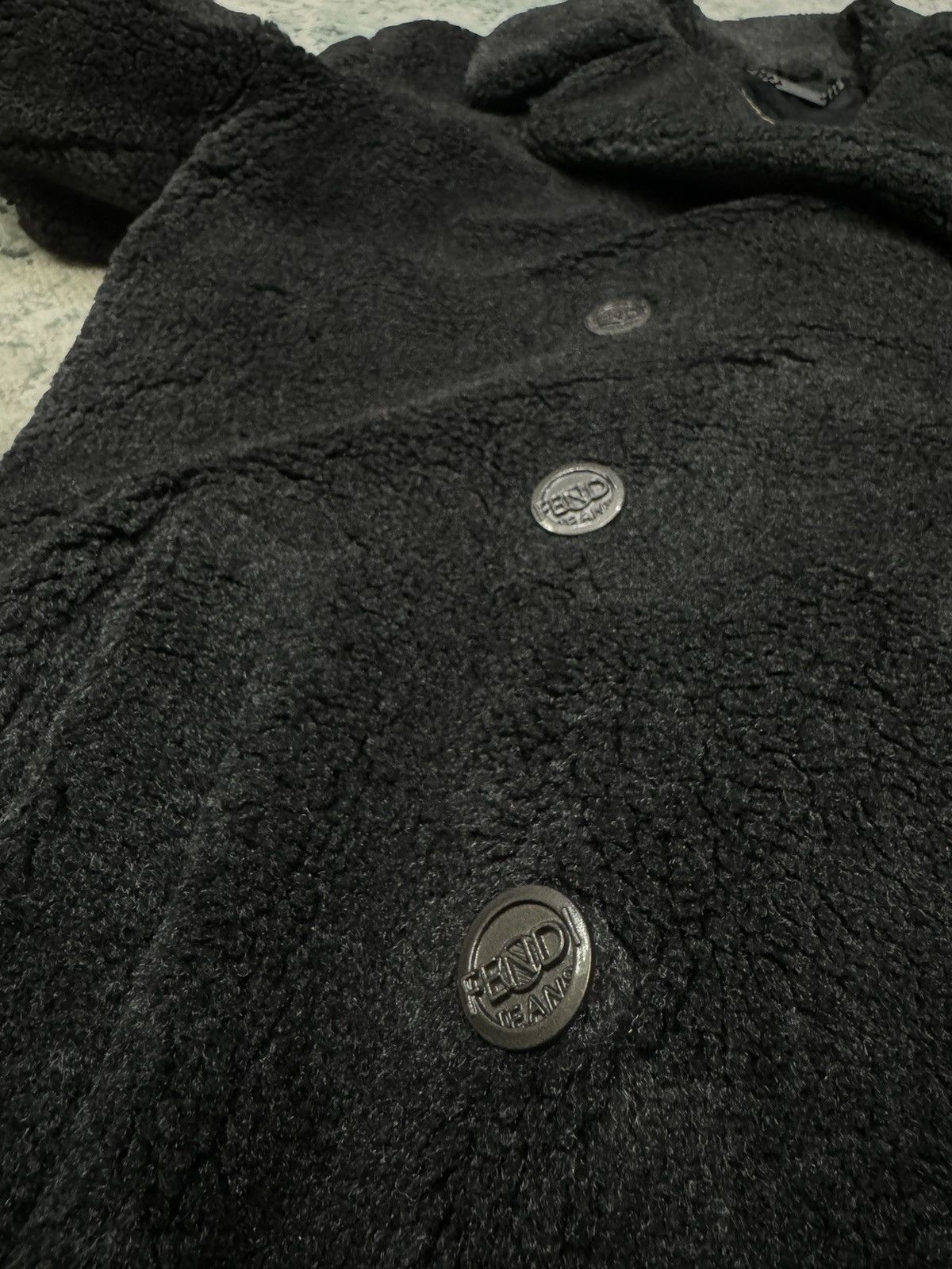 Fendi VINTAGE FENDI ROMA ITALY SHEARLING DOUBLE BREASTED JACKET Size US M / EU 48-50 / 2 - 9 Thumbnail