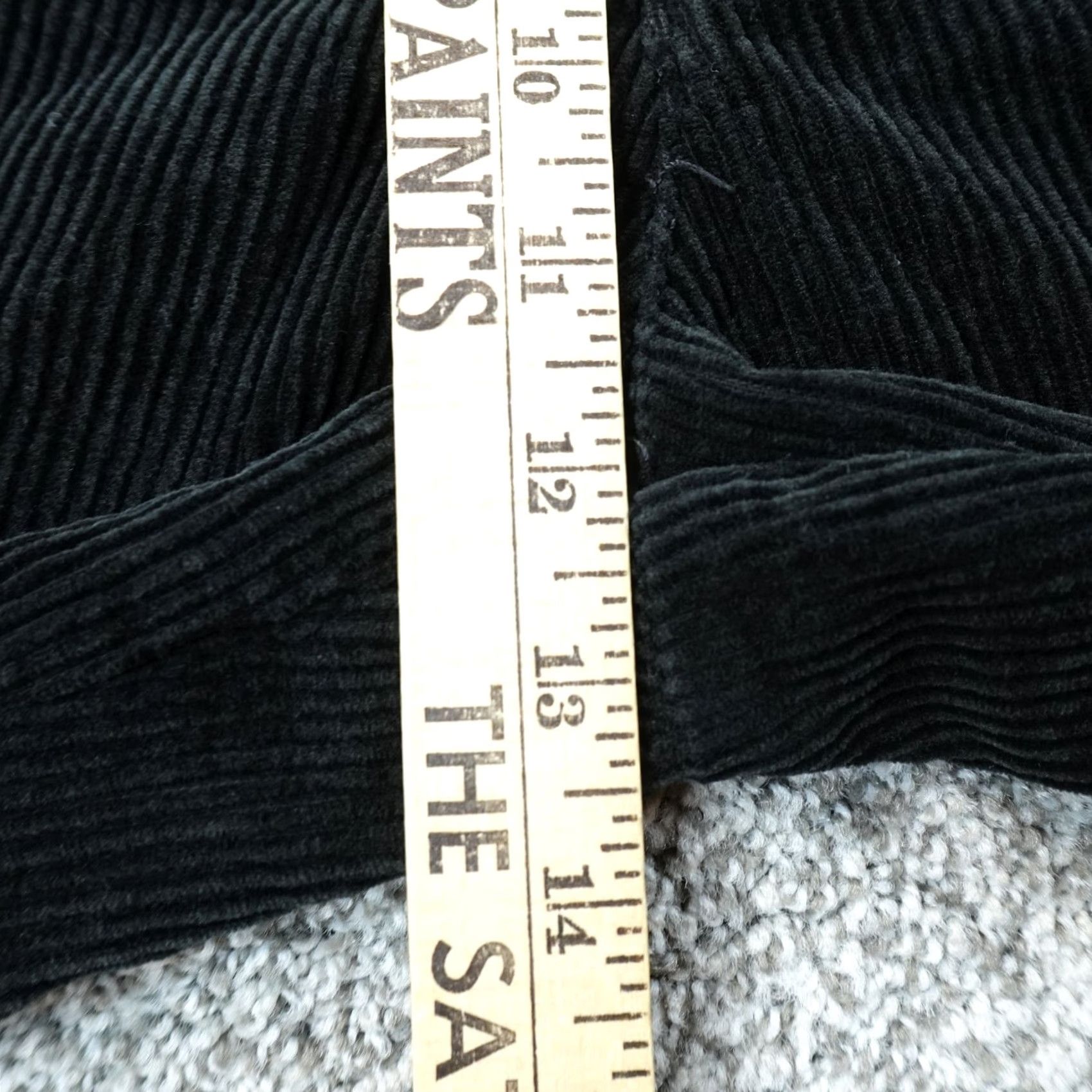 Polo Ralph Lauren VTG Ralph Lauren Pants Mens 35X32 Black Corduroy Andrew Chino Trouser Pleated Pants Size US 35 - 5 Thumbnail