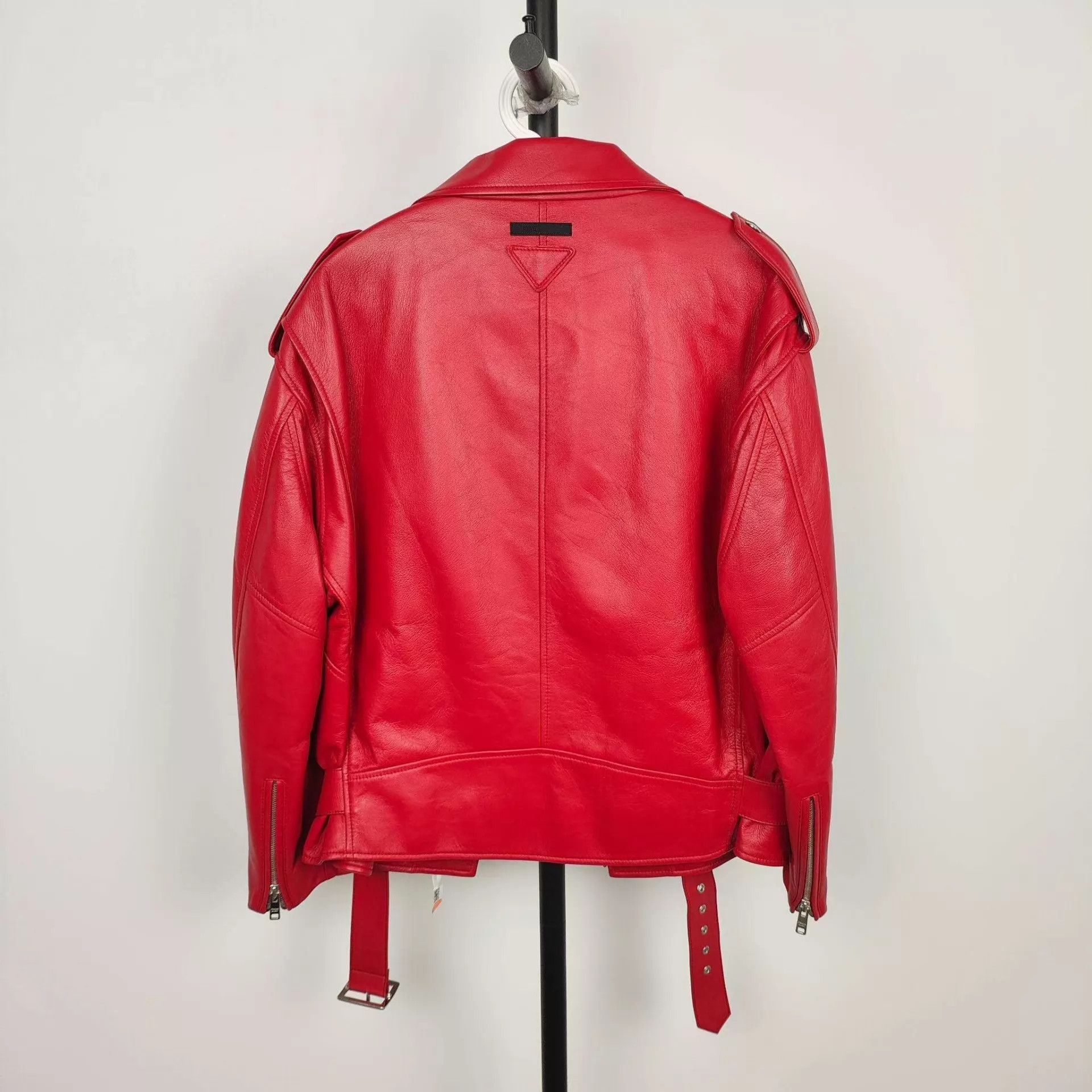 Prada Prada cowhide red moto jacket size 160 95 new Size XS / US 0-2 / IT 36-38 - 2 Thumbnail