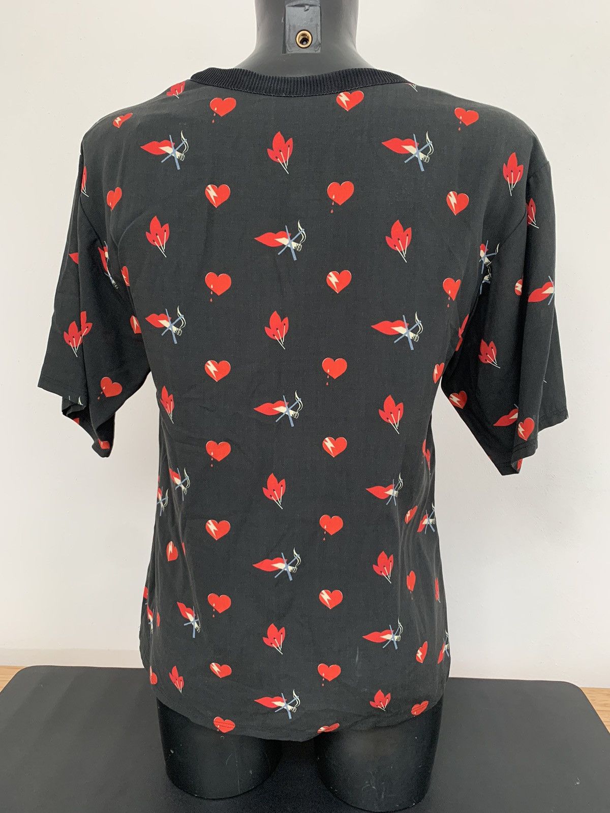 Yves Saint Laurent Saint Laurent Paris T-Shirt Size S / US 4 / IT 40 - 9 Thumbnail