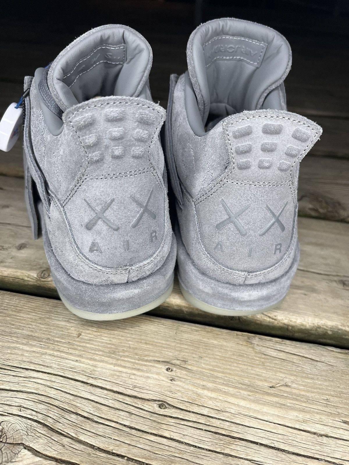 Jordan Brand × Kaws Kaws X Air Jordan Retro 4 Suede Grey Deadstock Size US 9.5 / EU 42-43 - 6 Thumbnail