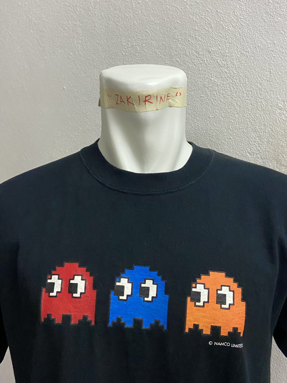 Other VINTAGE PAC MAN TEE Size US L / EU 52-54 / 3 - 6 Thumbnail