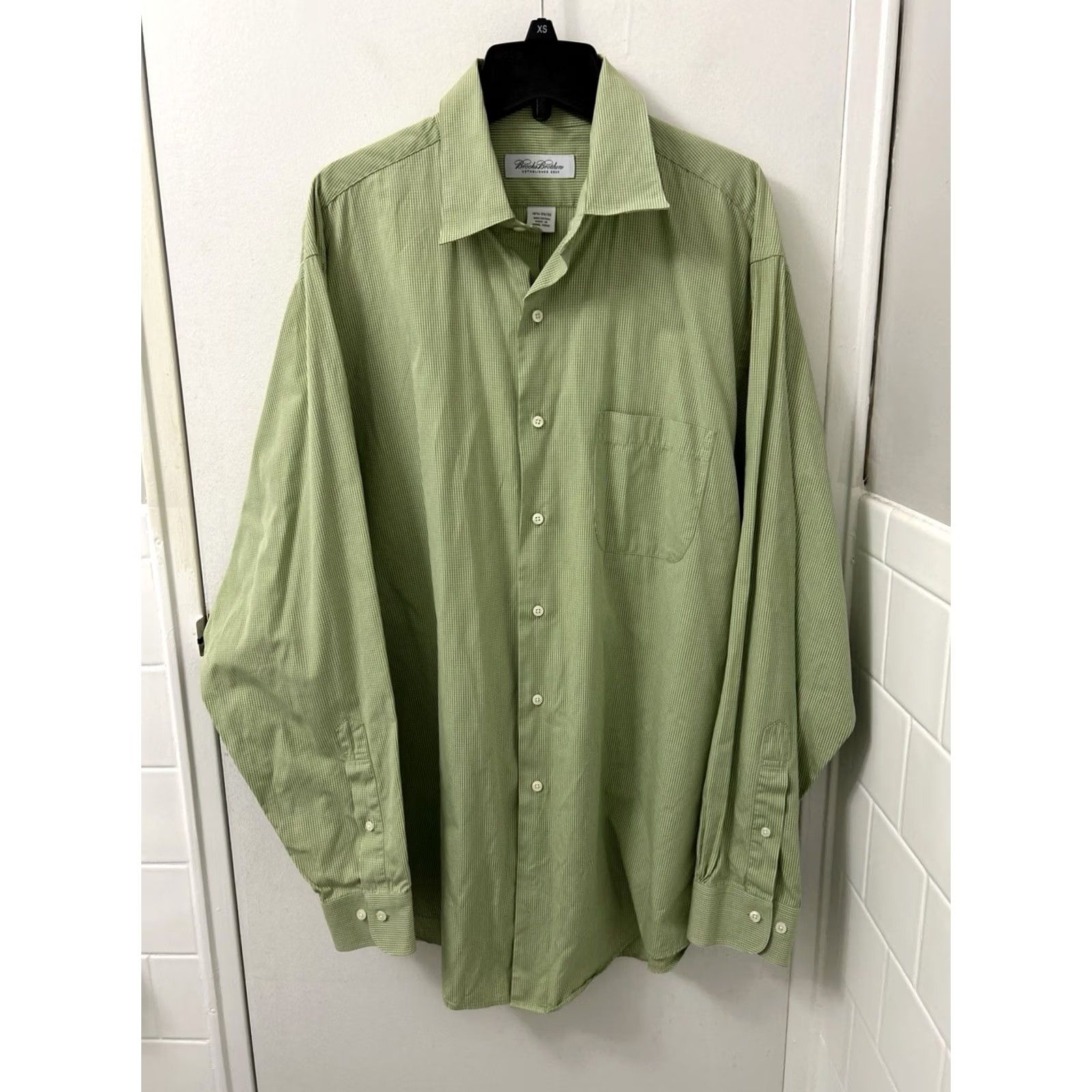 Brooks Brothers Brooks Brothers Shirt Mens 16.5 Green Gingham Button Up Long Sleeve Dress Shirt Size US XL / EU 56 / 4 - 2 Thumbnail