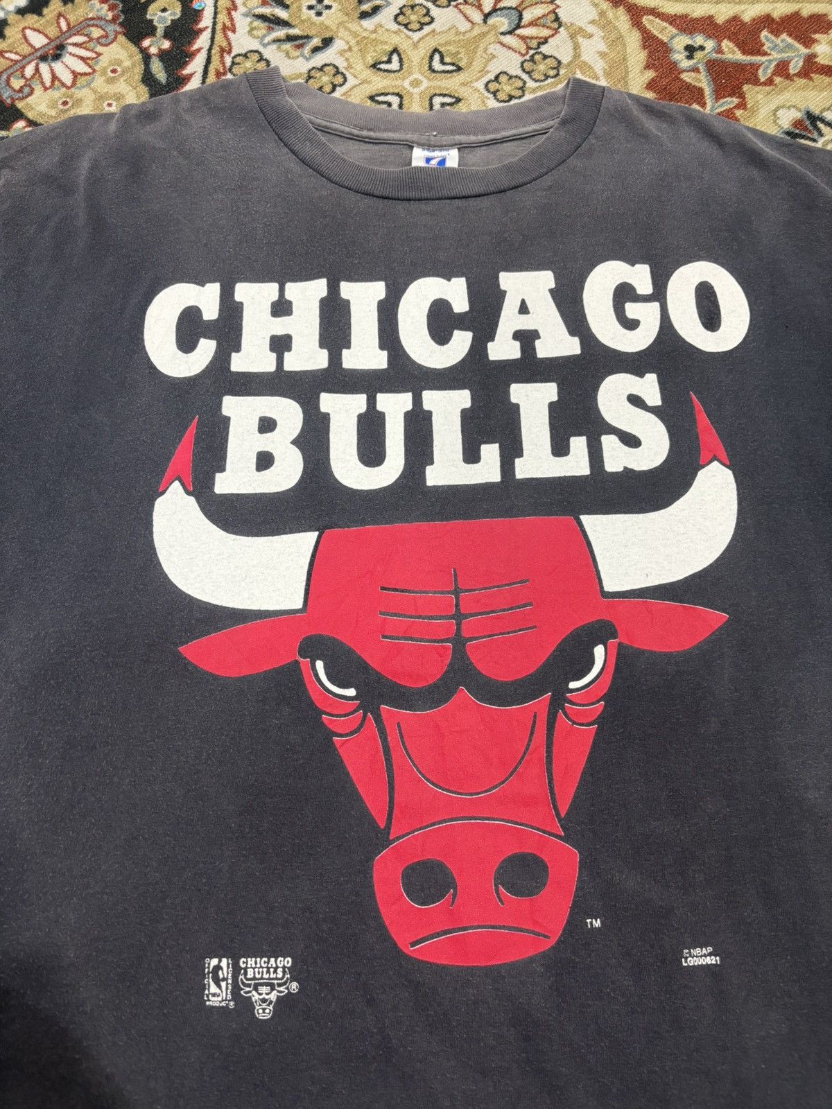 NBA × Vintage Vintage Chicago Bulls Tshirt Size US XXL / EU 58 / 5 - 2 Thumbnail