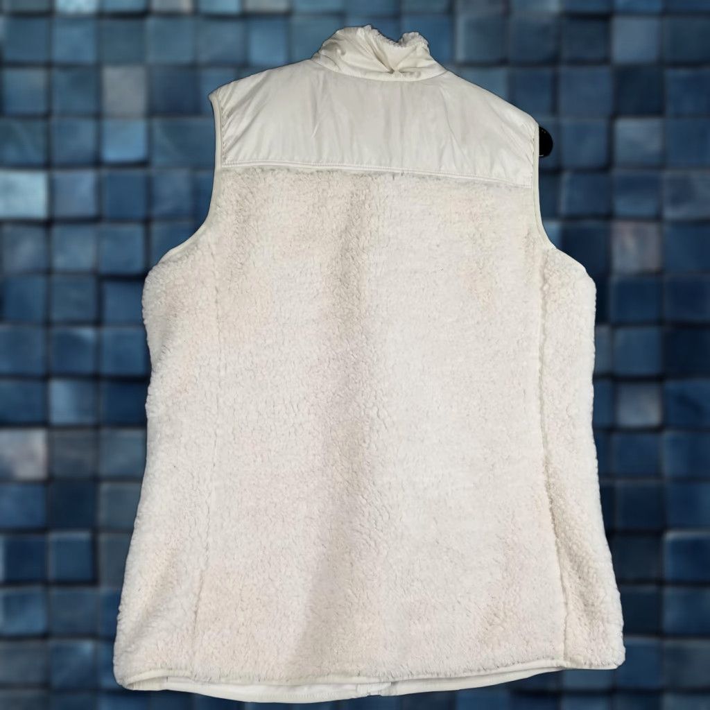Vintage Columbia Vest Womens XL White Sherpa Full Zip Hiking Outdoor XK0849 Pockets Collared Size XL / US 12-14 / IT 48-50 - 1 Thumbnail