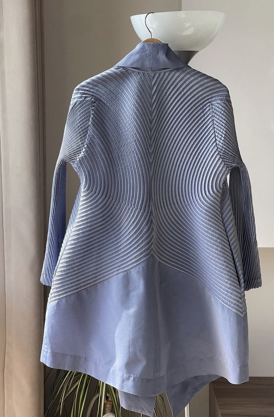 Issey Miyake Brand New Issey Miyake Coat Size M / US 6-8 / IT 42-44 - 2 Thumbnail