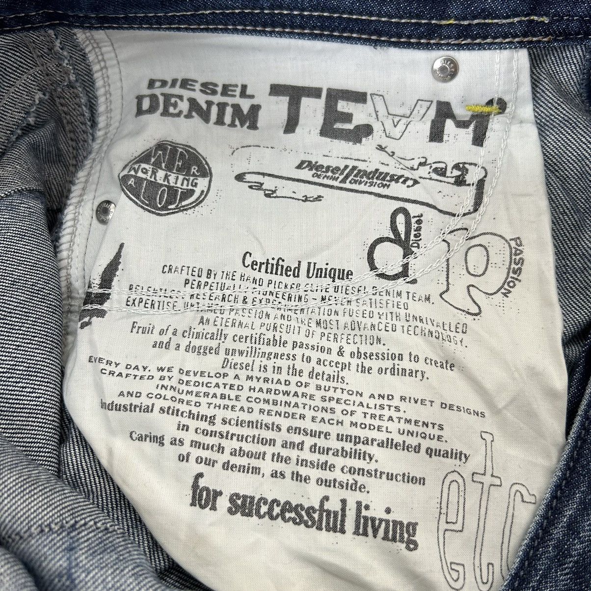 Diesel Vintage Diesel Darron Regular Slim Tapered Denim Size US 33 - 14 Thumbnail