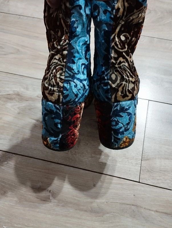 Other Strategia Italy luxury Italian ankle boots size 39 Size US 9 / IT 39 - 8 Thumbnail