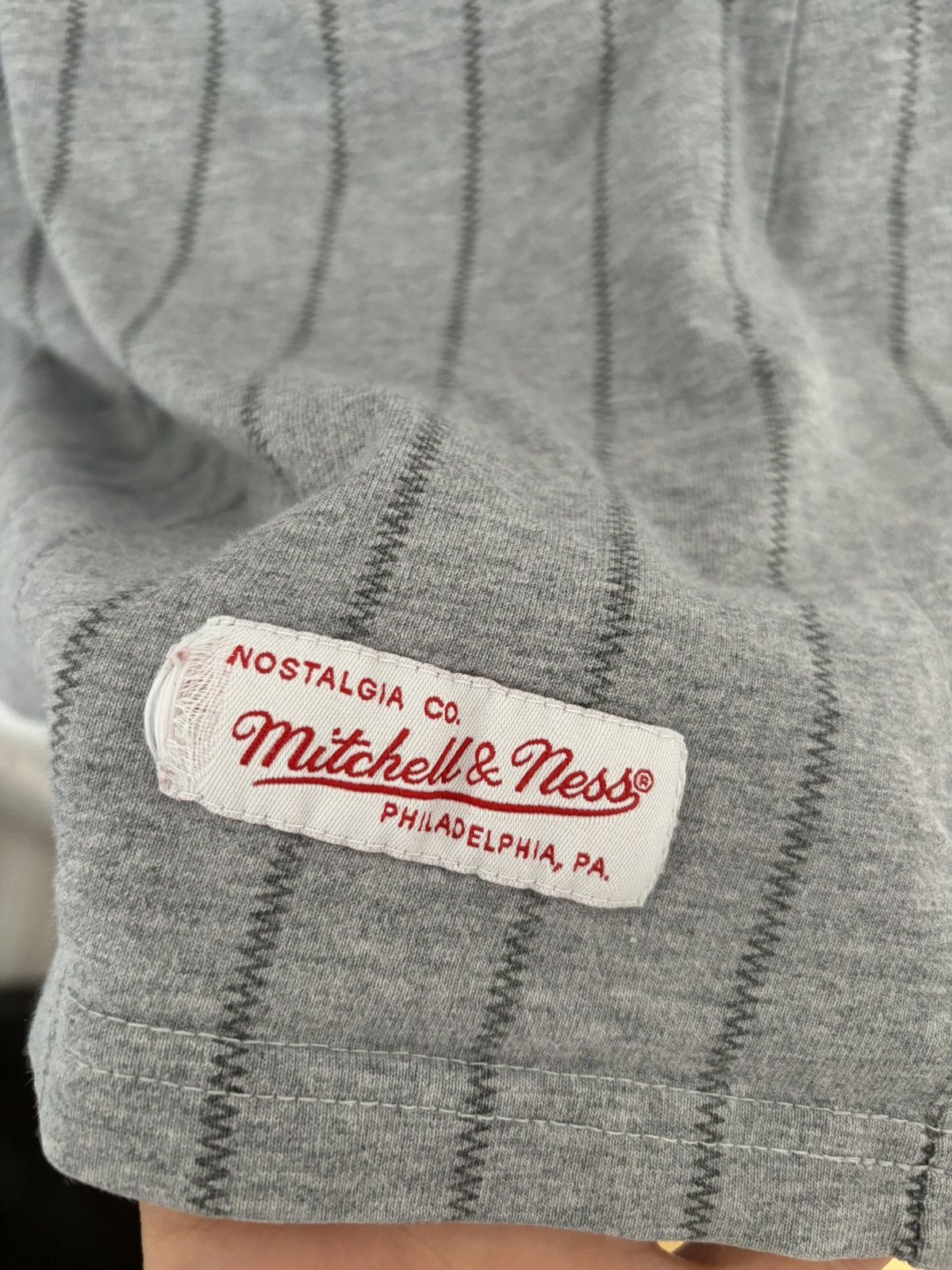 MLB × Mitchell & Ness Boston Red Sox Vintage Striped Gray T Shirt Size US L / EU 52-54 / 3 - 10 Thumbnail
